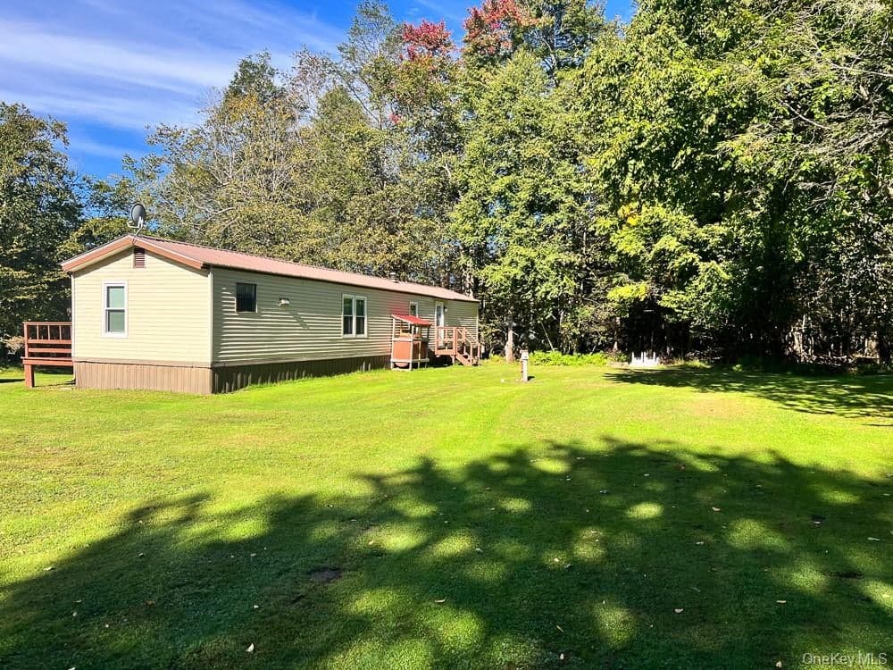166 Seeman Road thumbnail 34