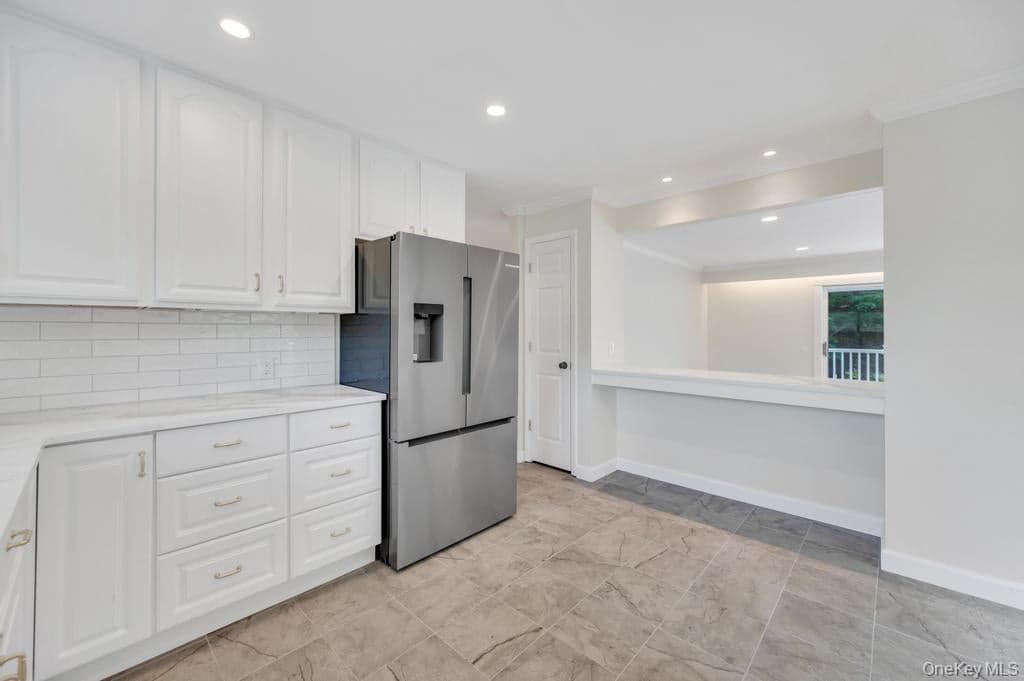 3 Beach Plum Drive thumbnail 12