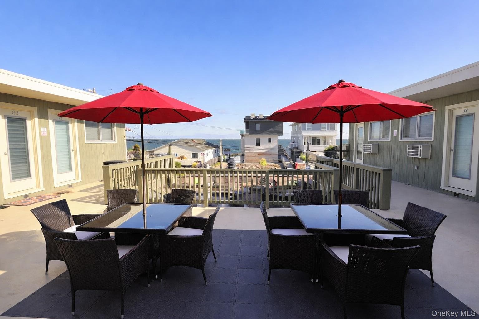 78 E Bayview Avenue Unit: 14 thumbnail 6