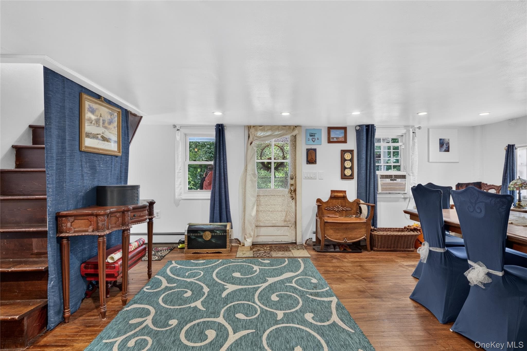 1673 Northern Boulevard thumbnail 4