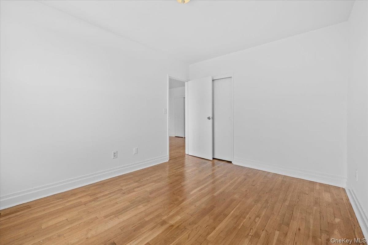 1725 Edison Avenue Unit: 5D thumbnail 15