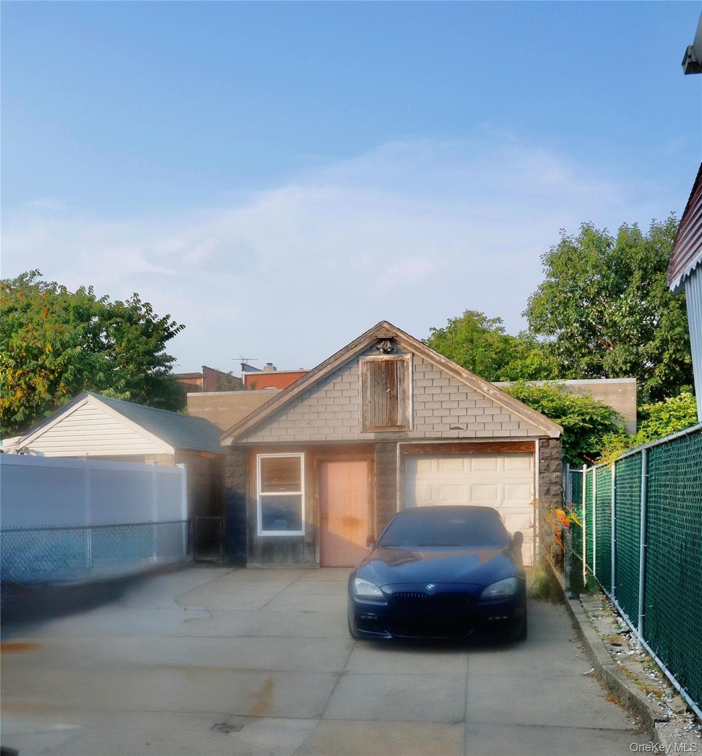 1541 E 95th Street thumbnail 14
