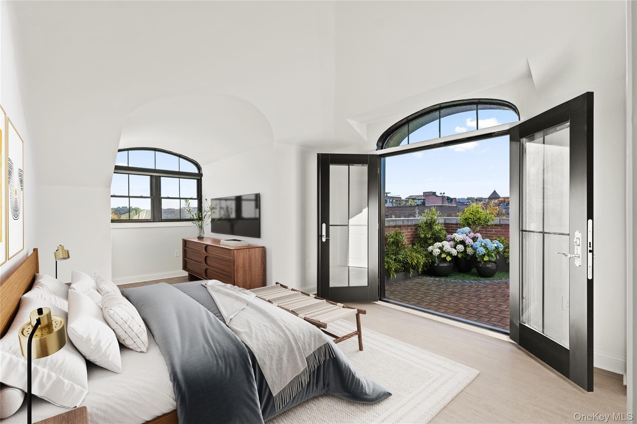30 Lake AVE Unit: PH 404 thumbnail 4