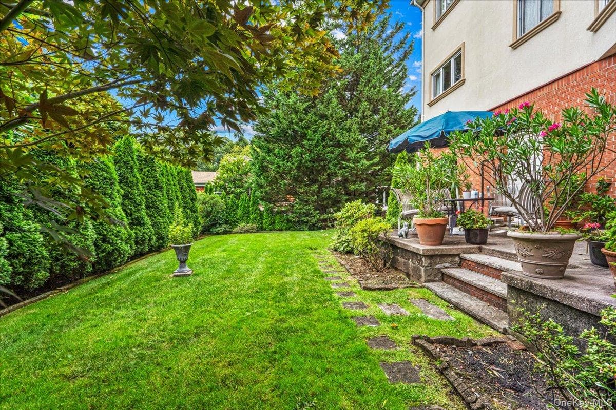 3850 Hillcrest Avenue thumbnail 31