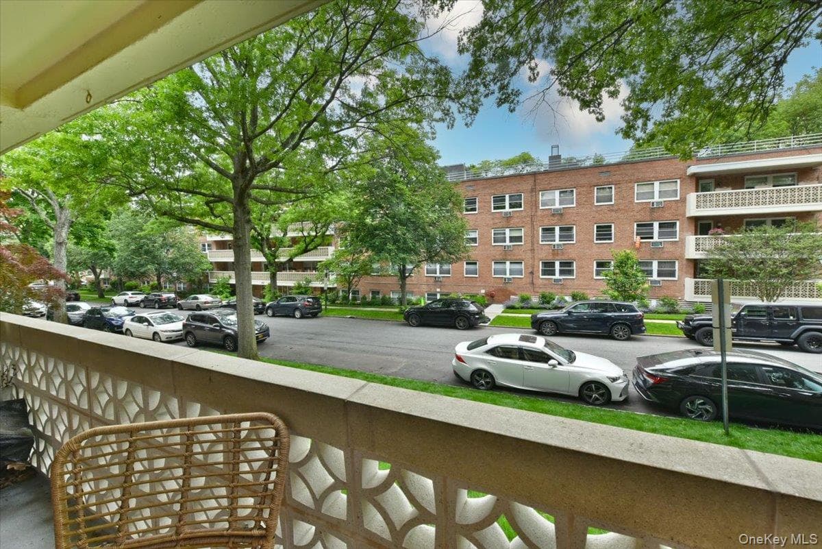50 Hill Park Avenue Unit: 1-L thumbnail 21