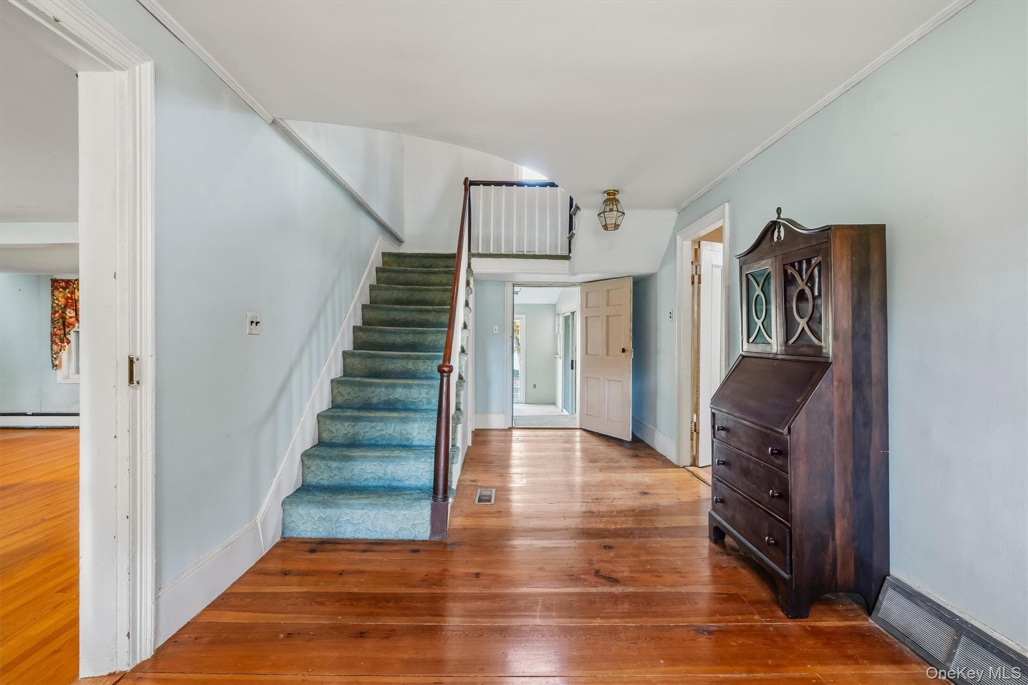 261 Van Keuren Avenue thumbnail 6