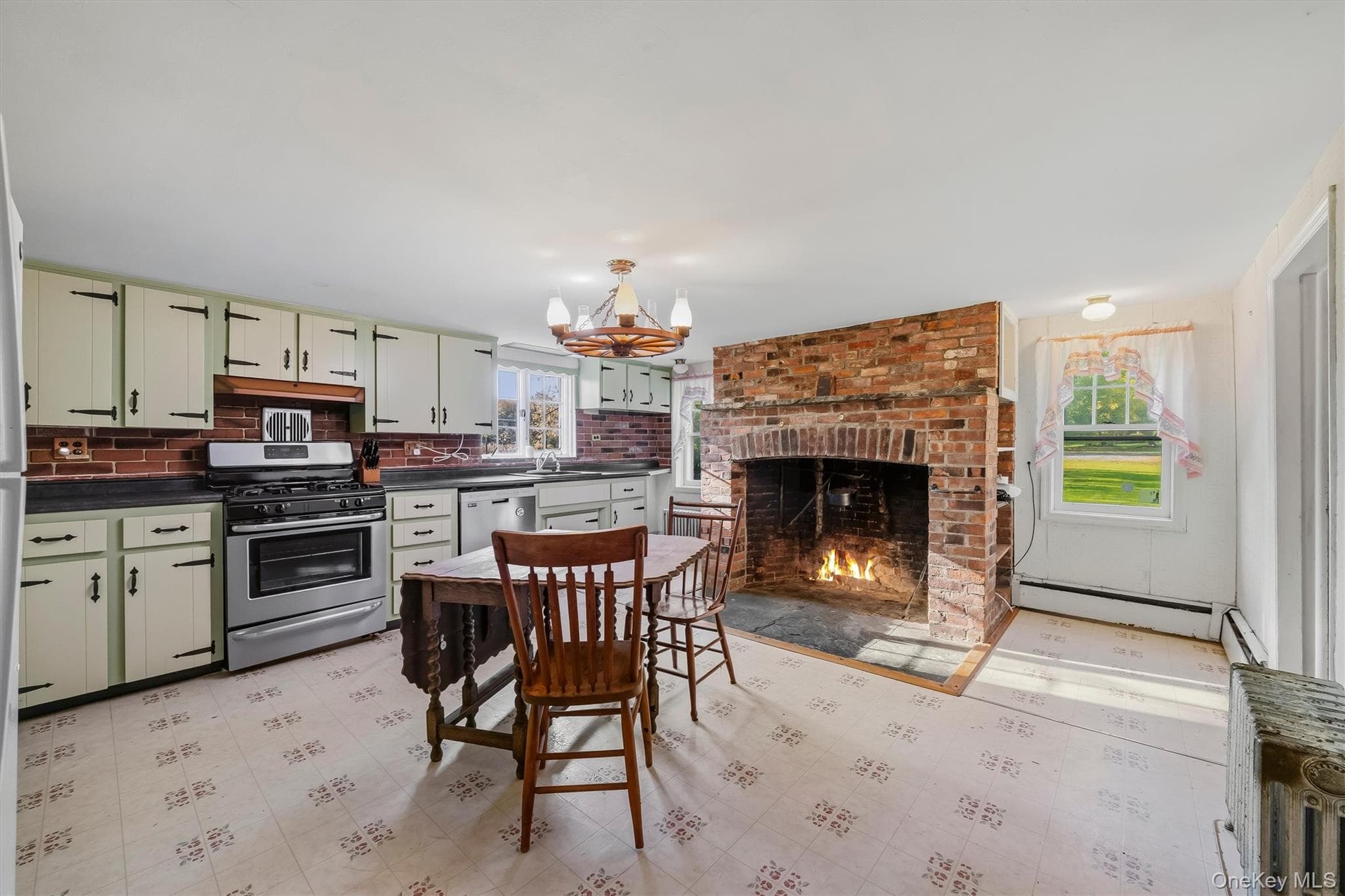 261 Van Keuren Avenue thumbnail 14