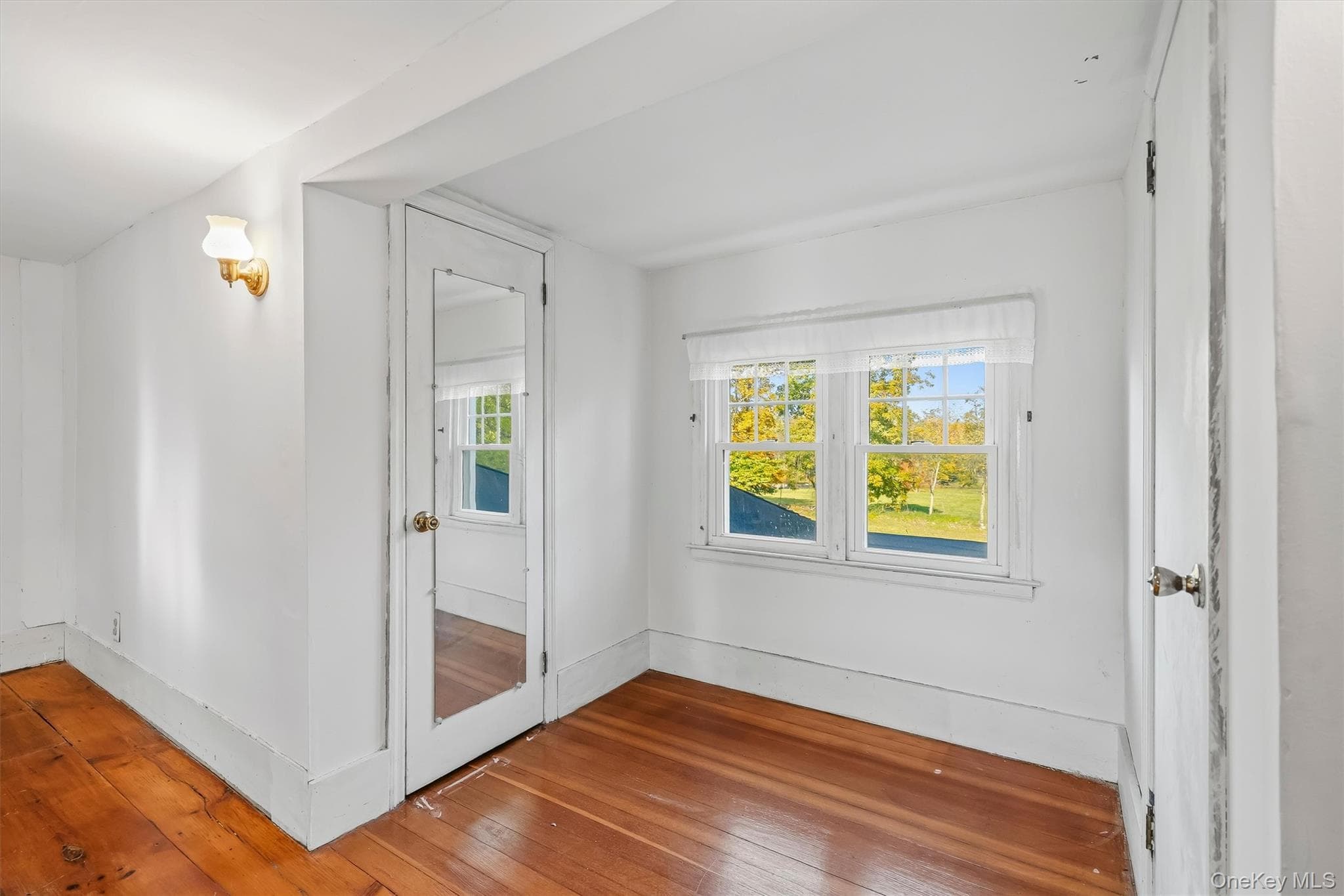 261 Van Keuren Avenue thumbnail 33