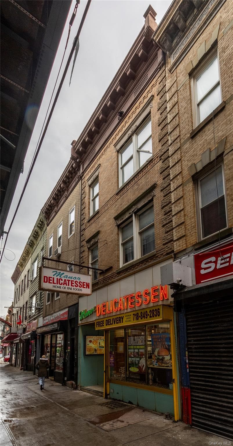 94-12 Jamaica Avenue thumbnail 12