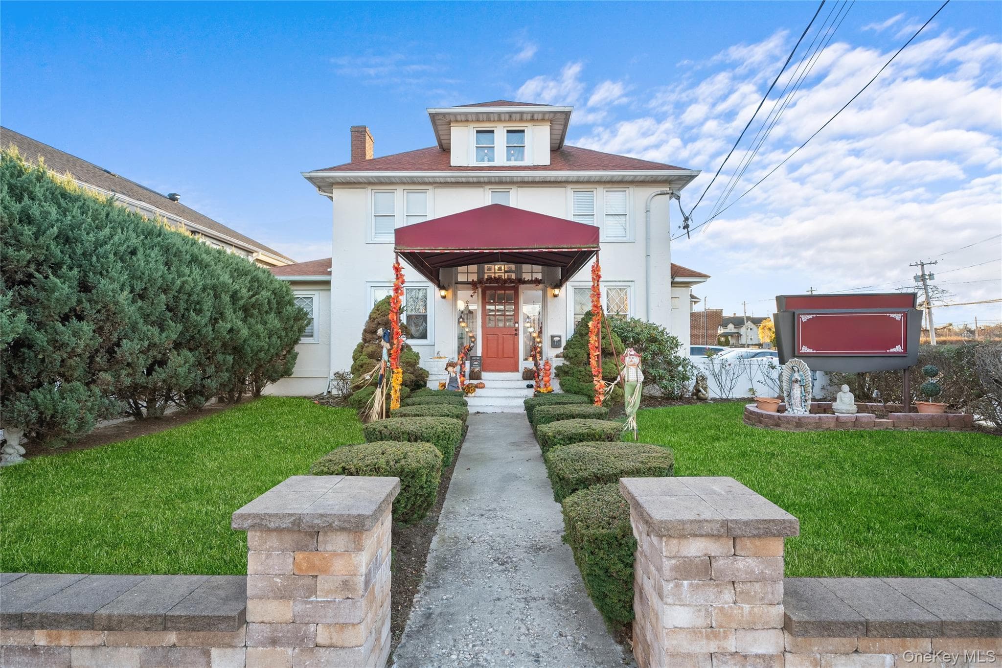 70 Park Avenue, Bay Shore