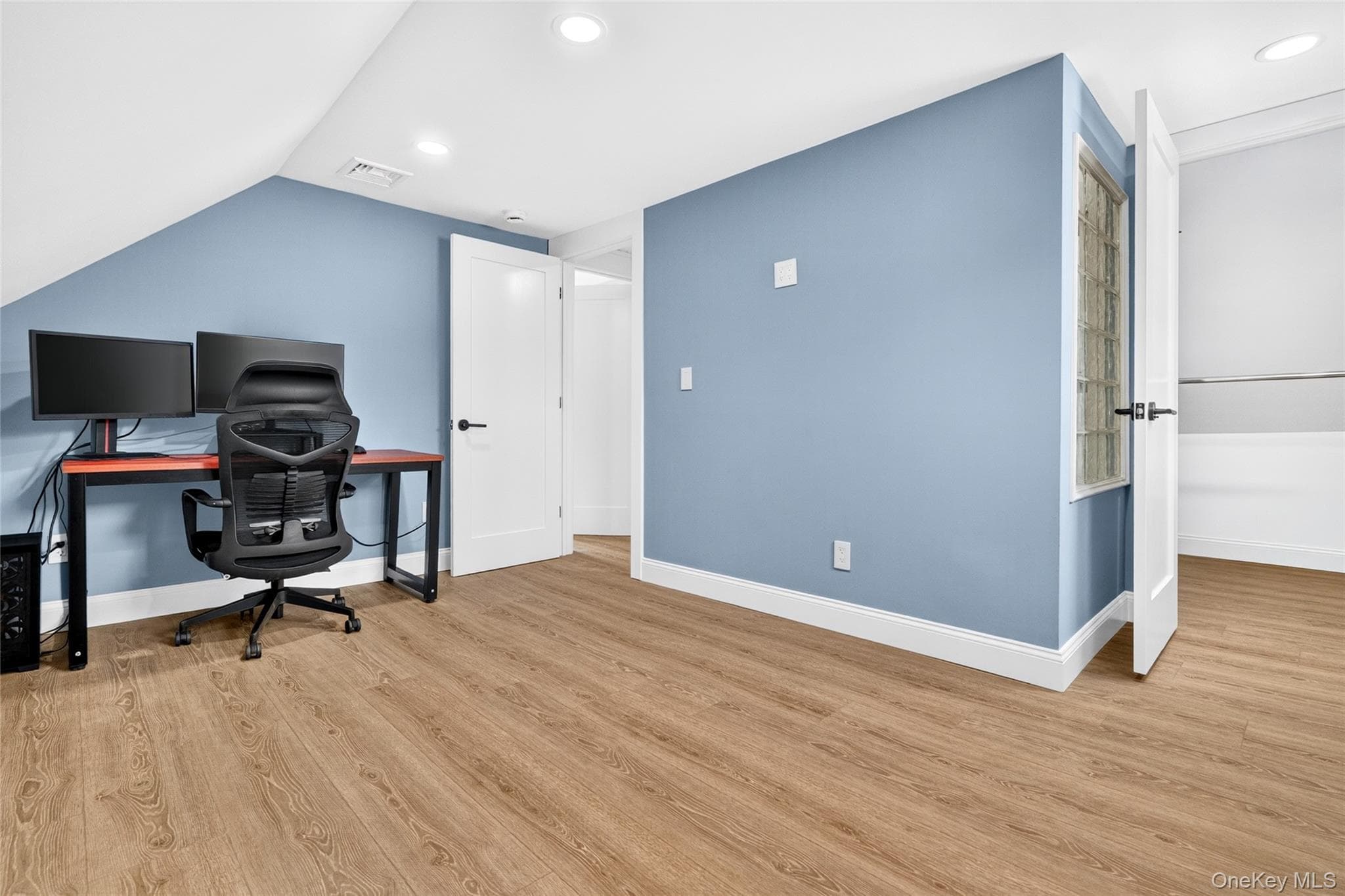 15 W Palisades Avenue thumbnail 27