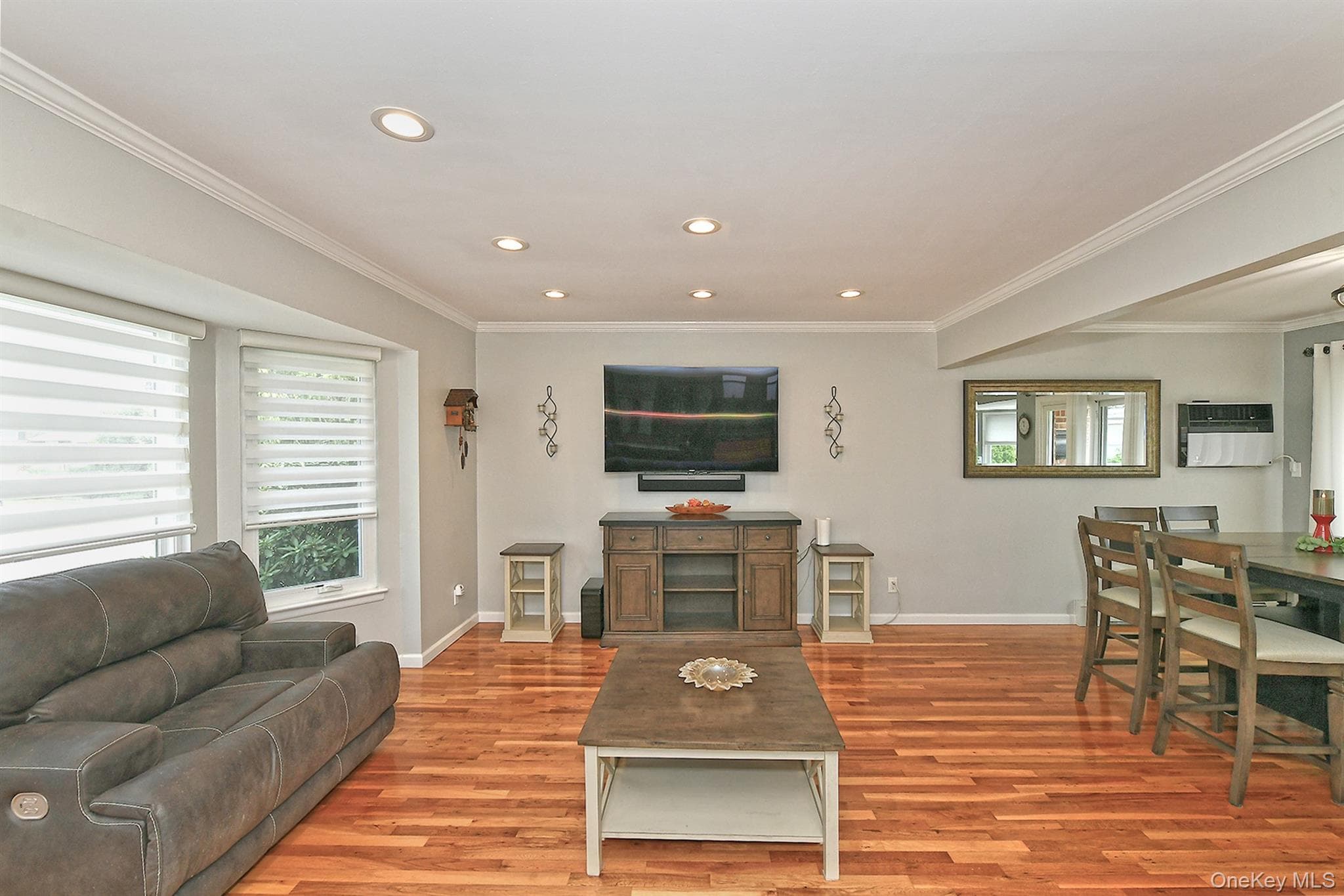 4039 Hahn Avenue thumbnail 5