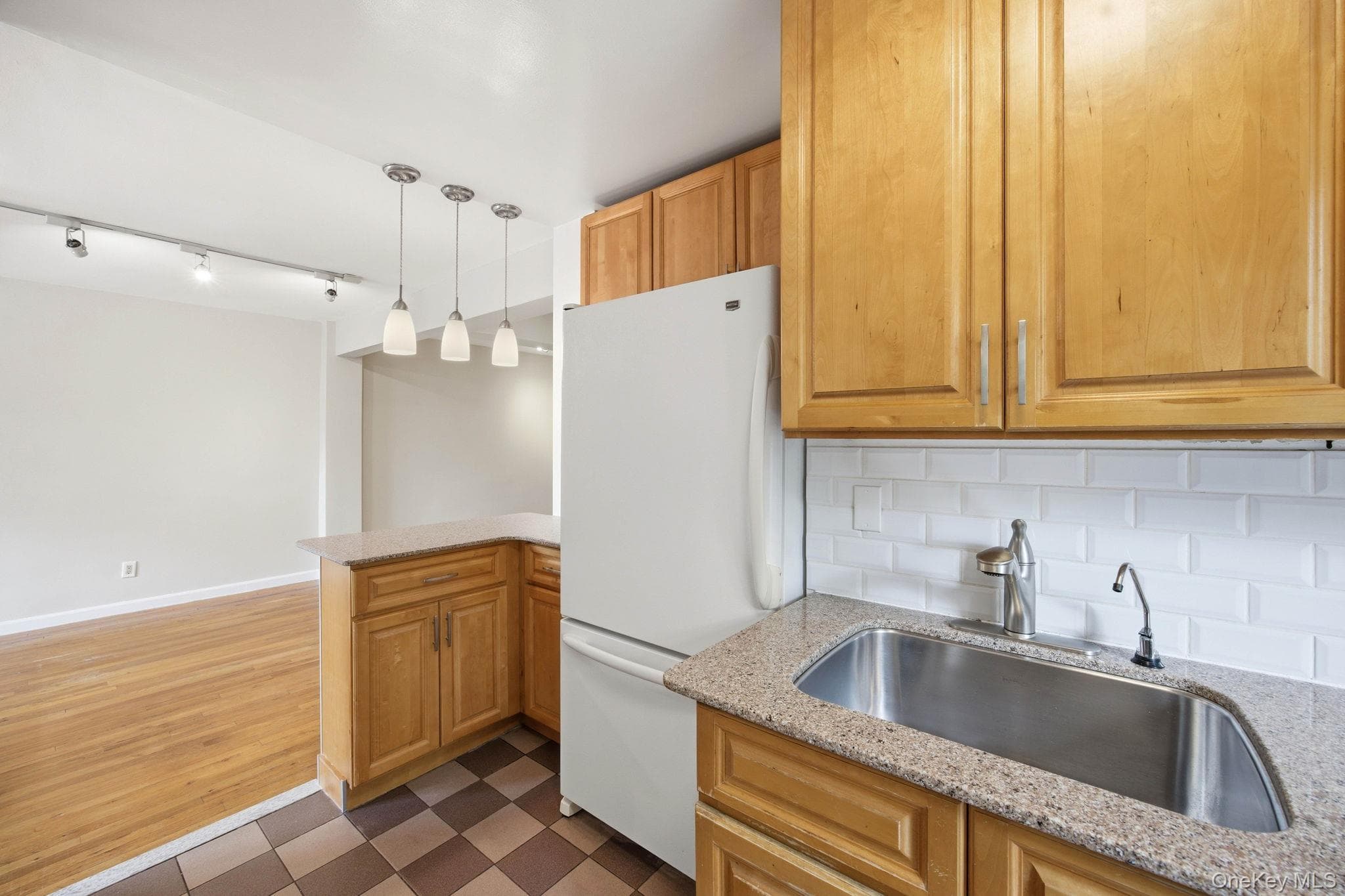 25-34 Crescent Street Unit: 2K thumbnail 7