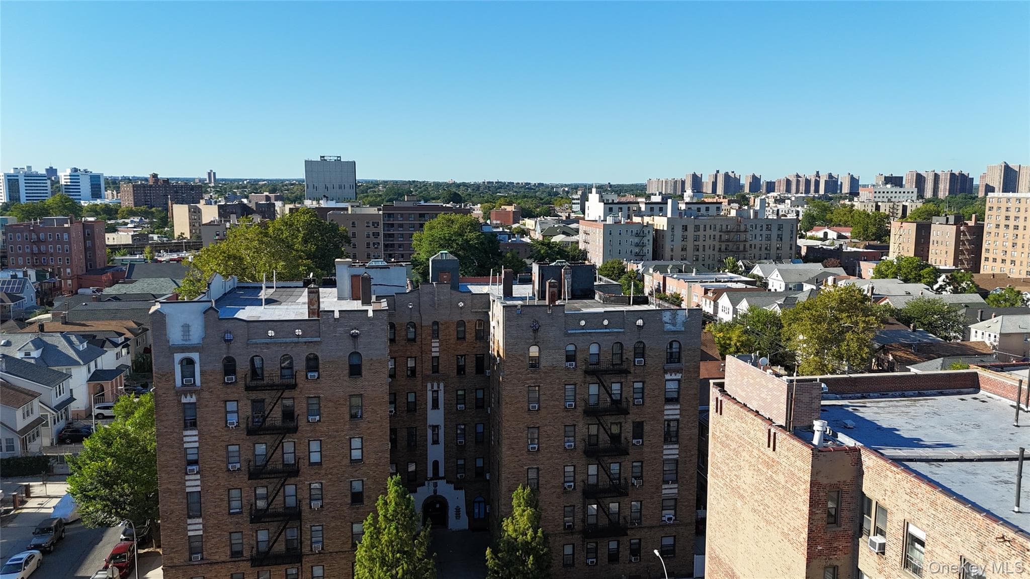 1660 Jarvis Avenue thumbnail 37