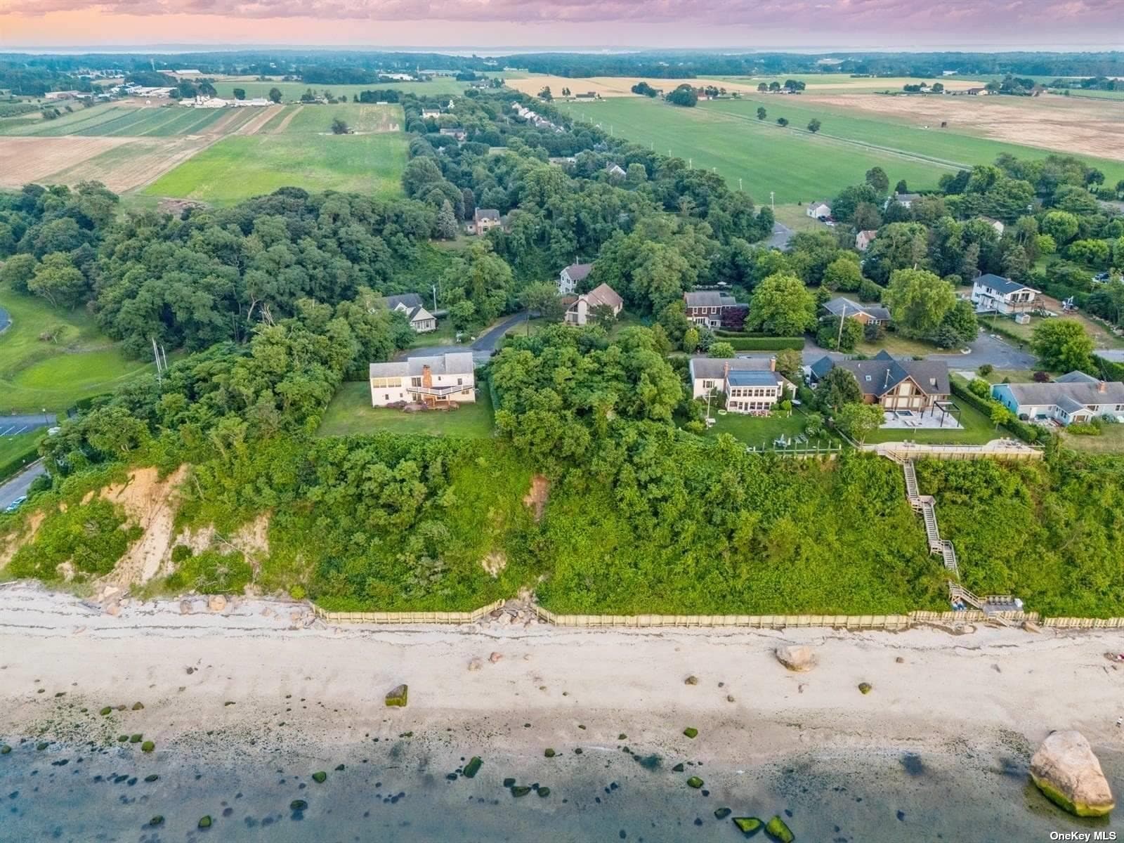895 Glen Court thumbnail 17
