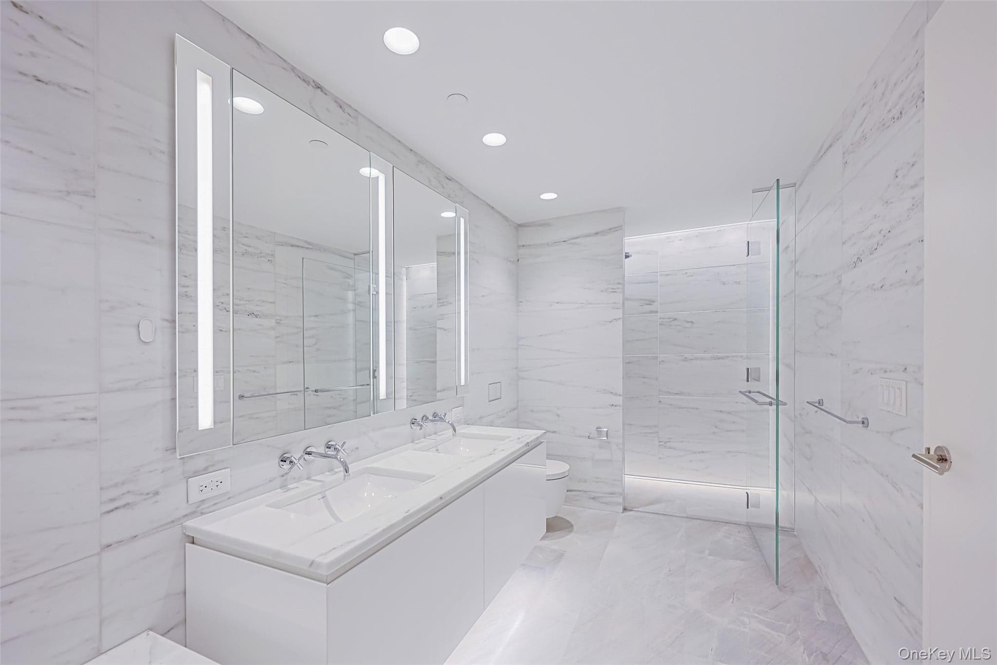 685 1st Avenue Unit: 31F thumbnail 12