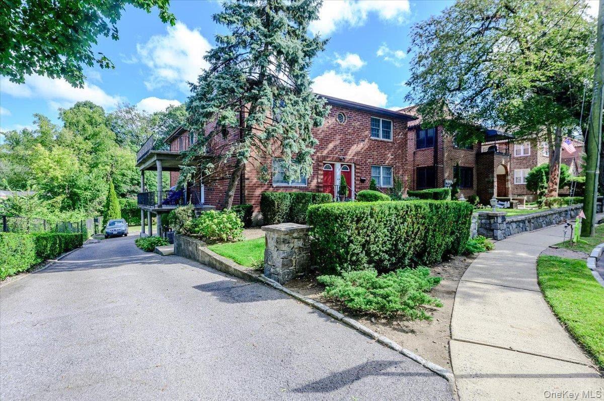 77 W Devonia Avenue thumbnail 23
