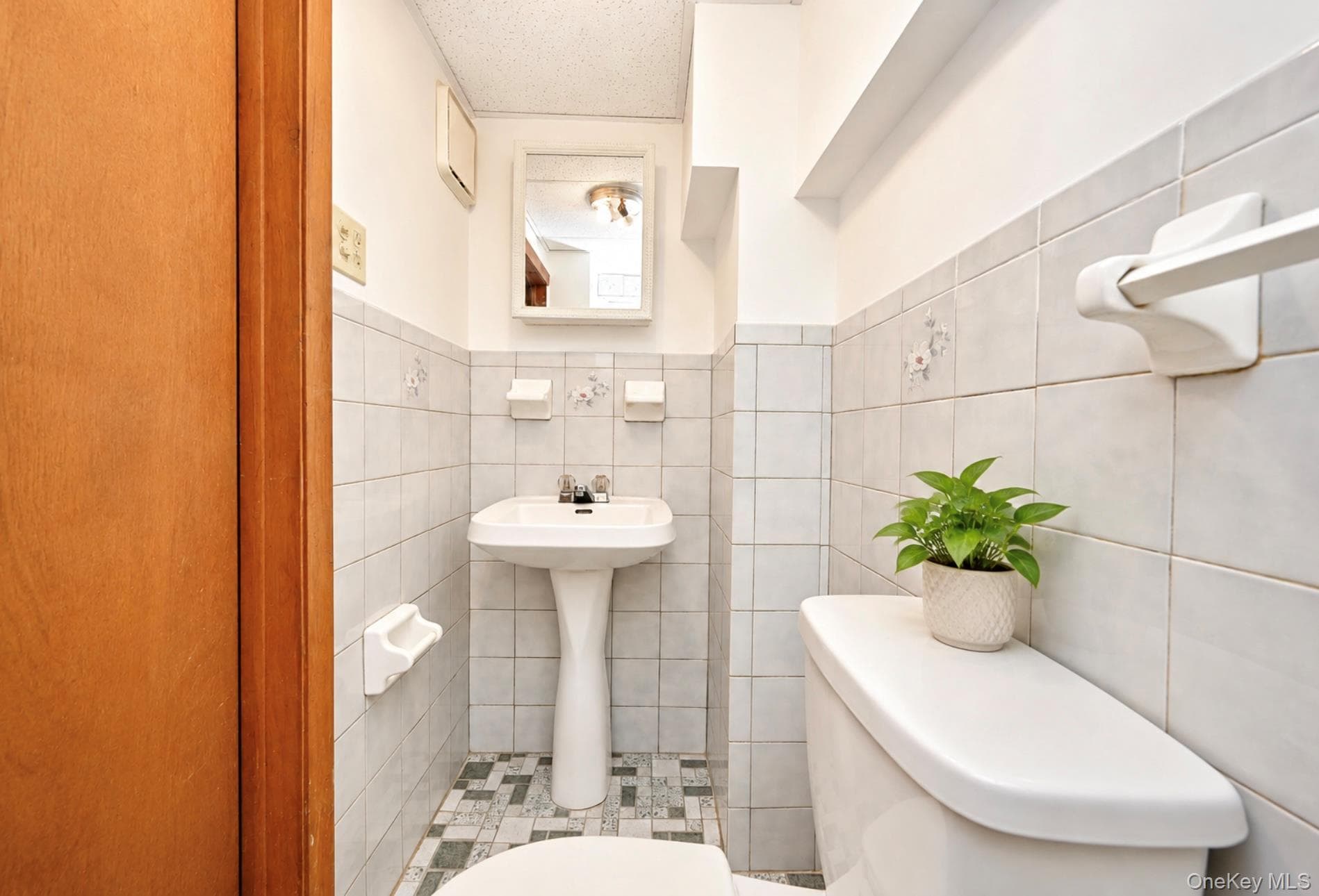 2910 Beverley Road thumbnail 21