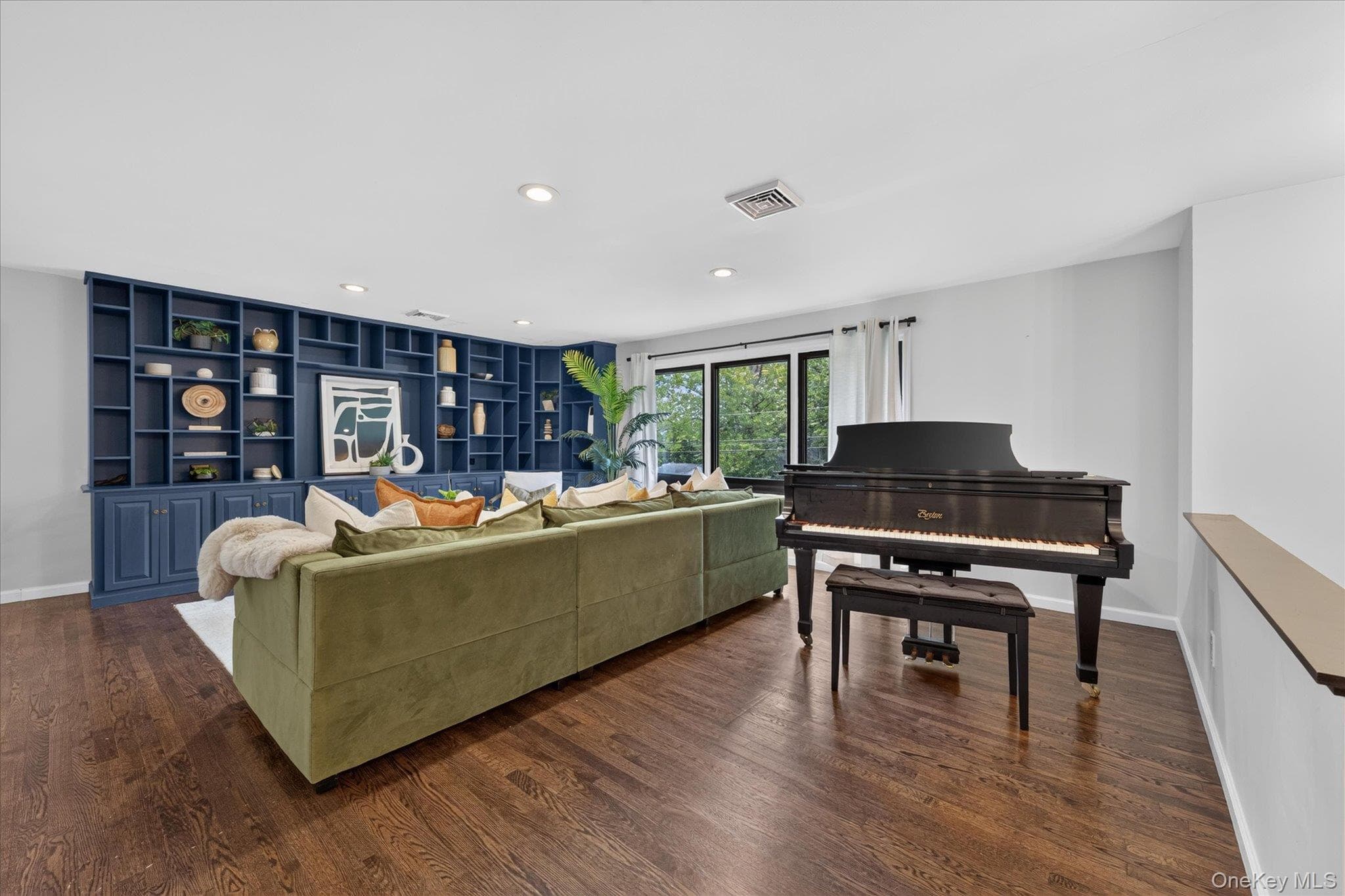 221 Highland Avenue thumbnail 9