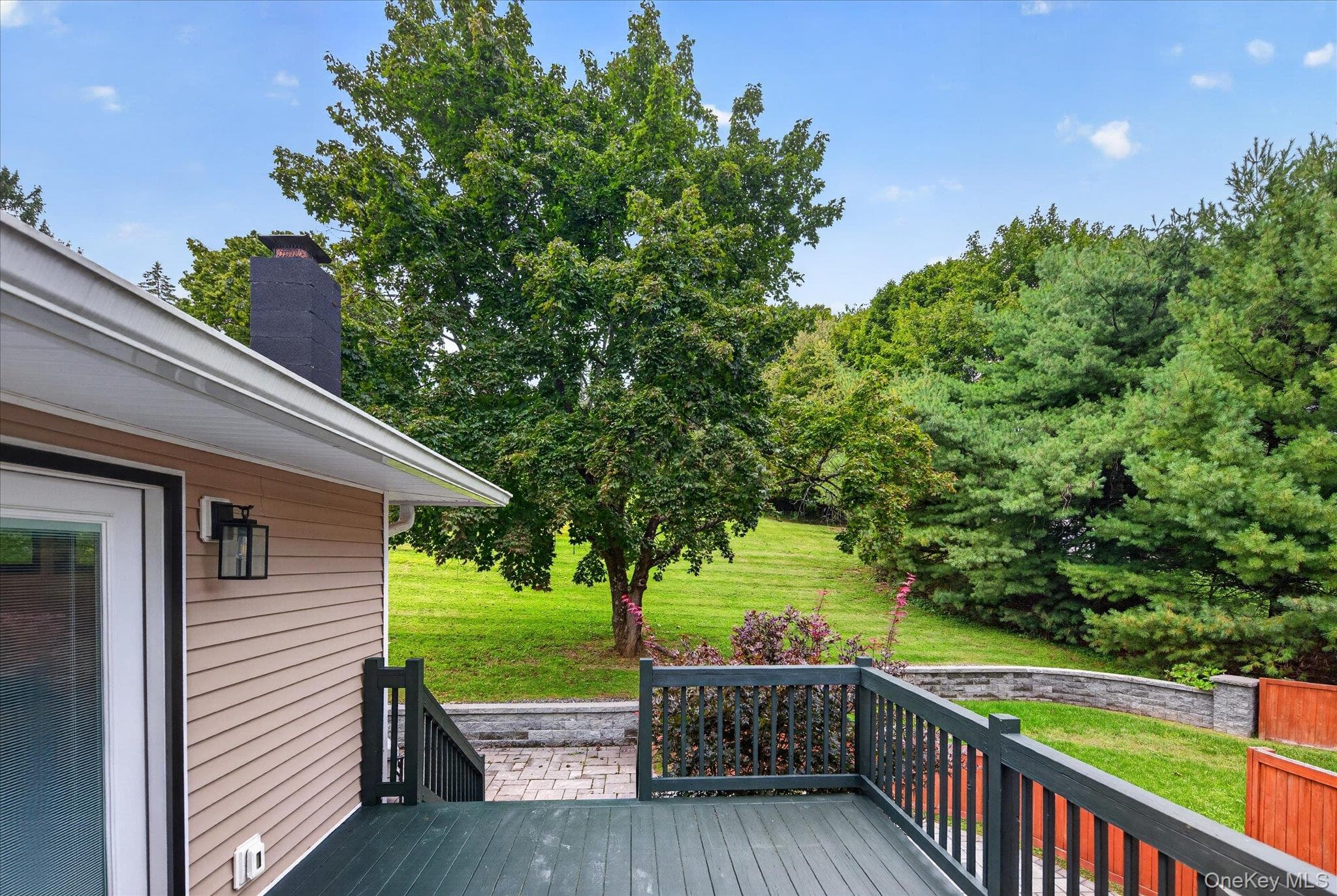 221 Highland Avenue thumbnail 31
