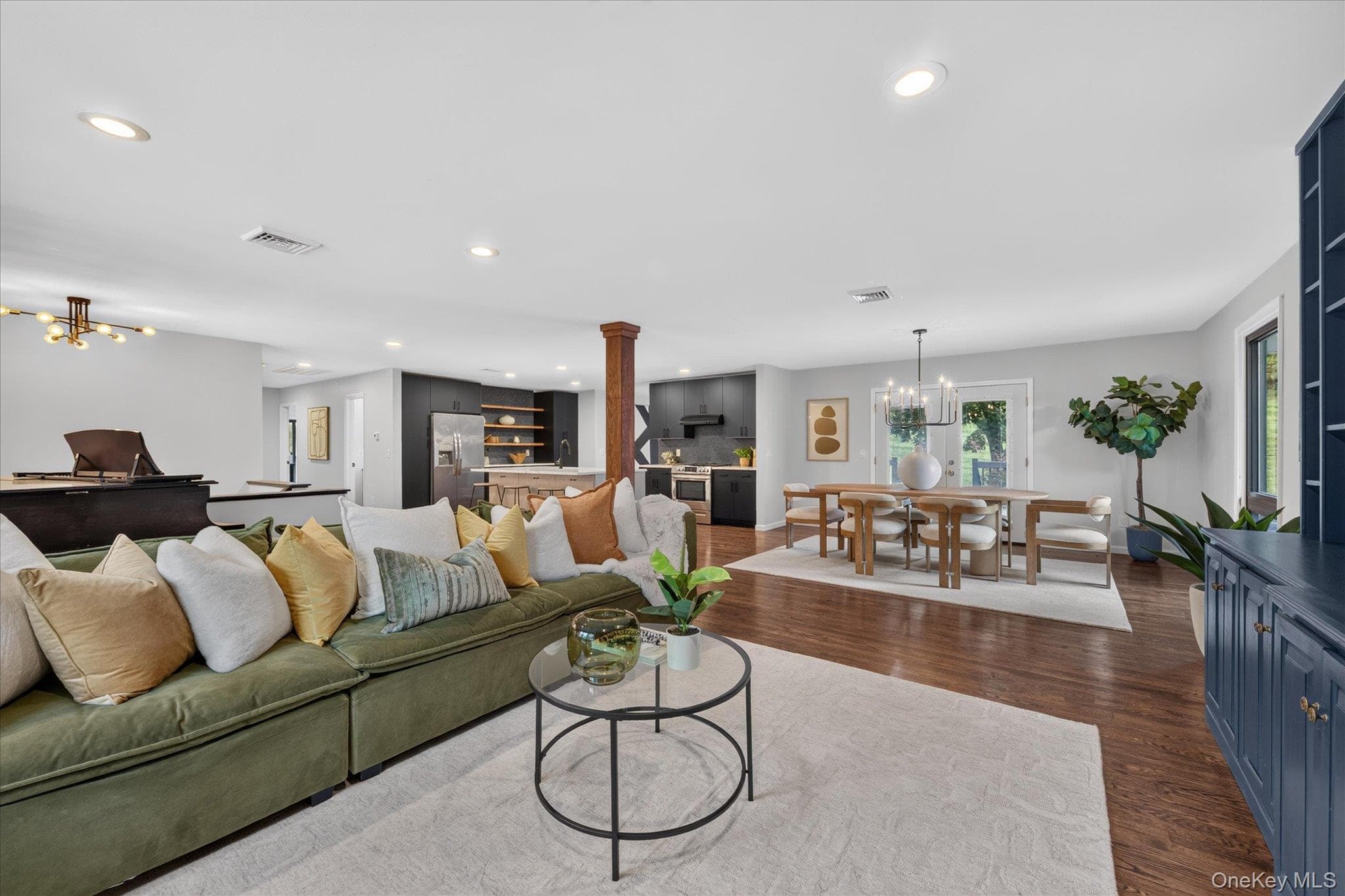 221 Highland Avenue thumbnail 2