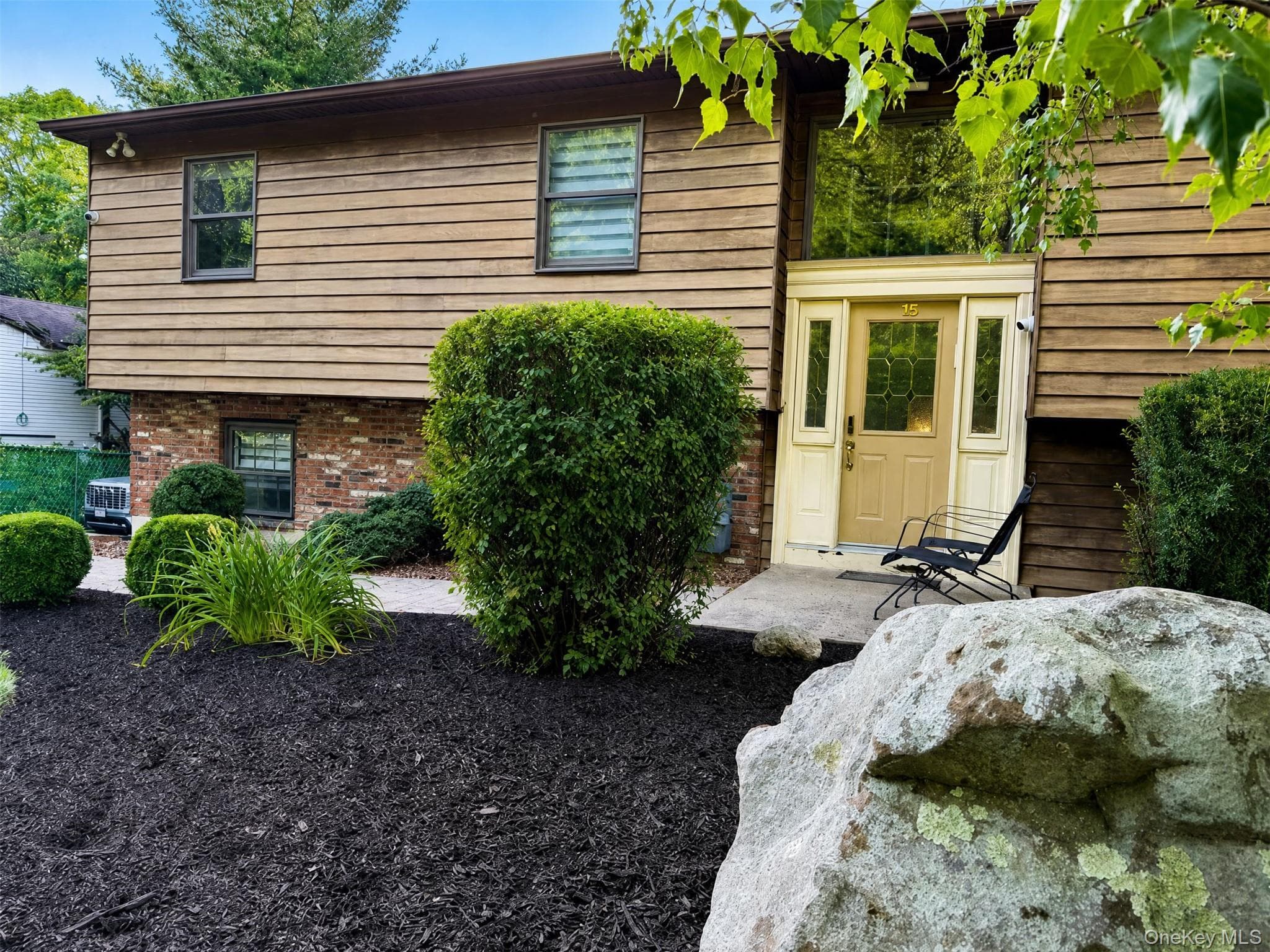 15 Arlington Drive thumbnail 17