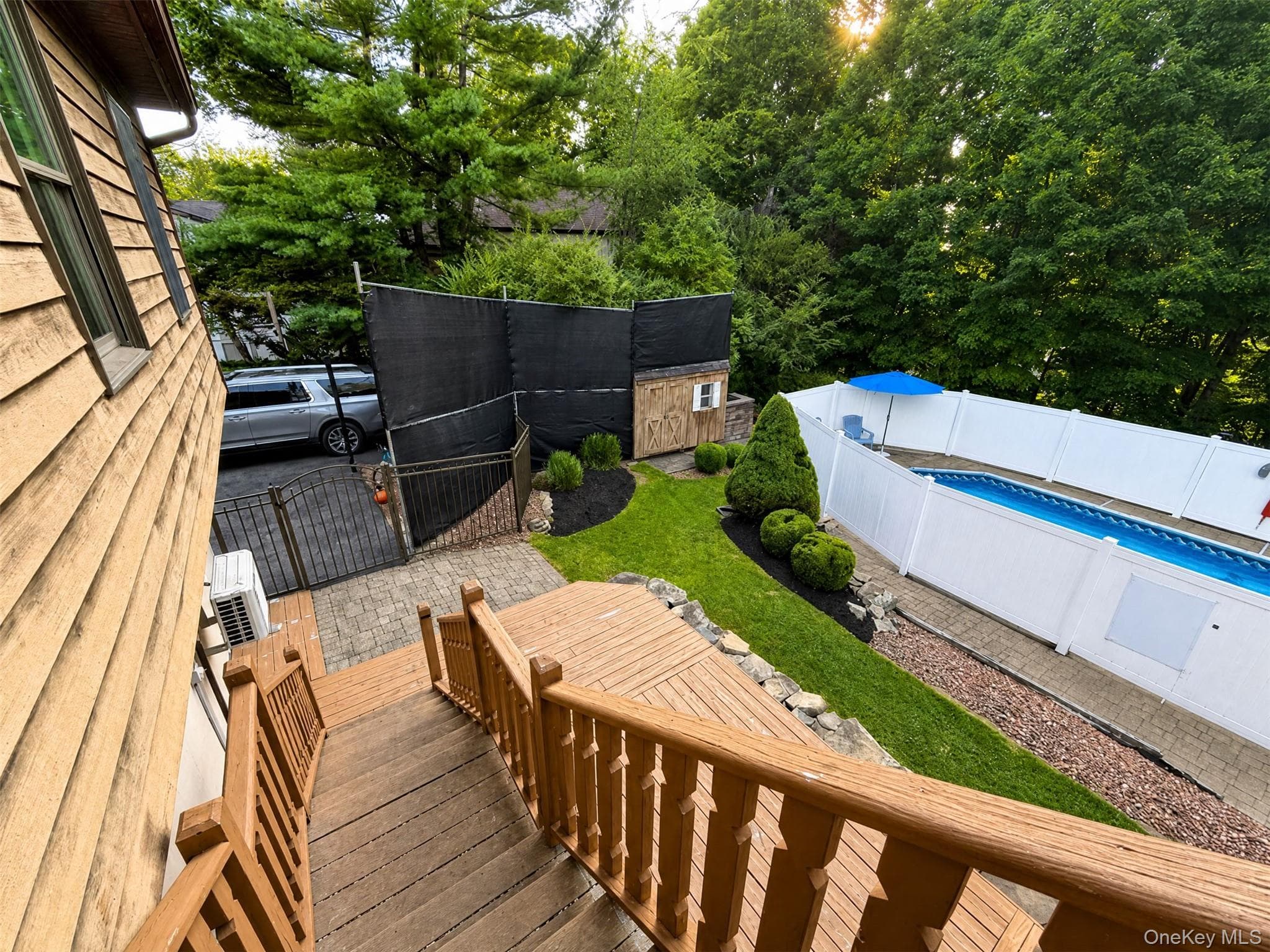 15 Arlington Drive thumbnail 38