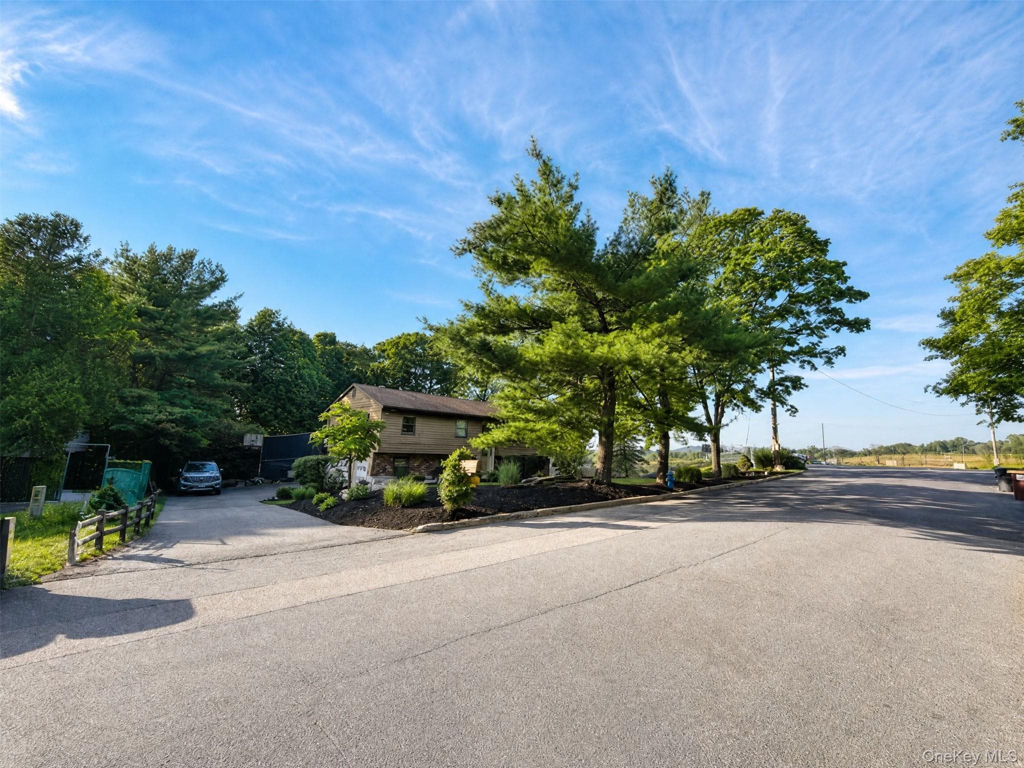 15 Arlington Drive thumbnail 9