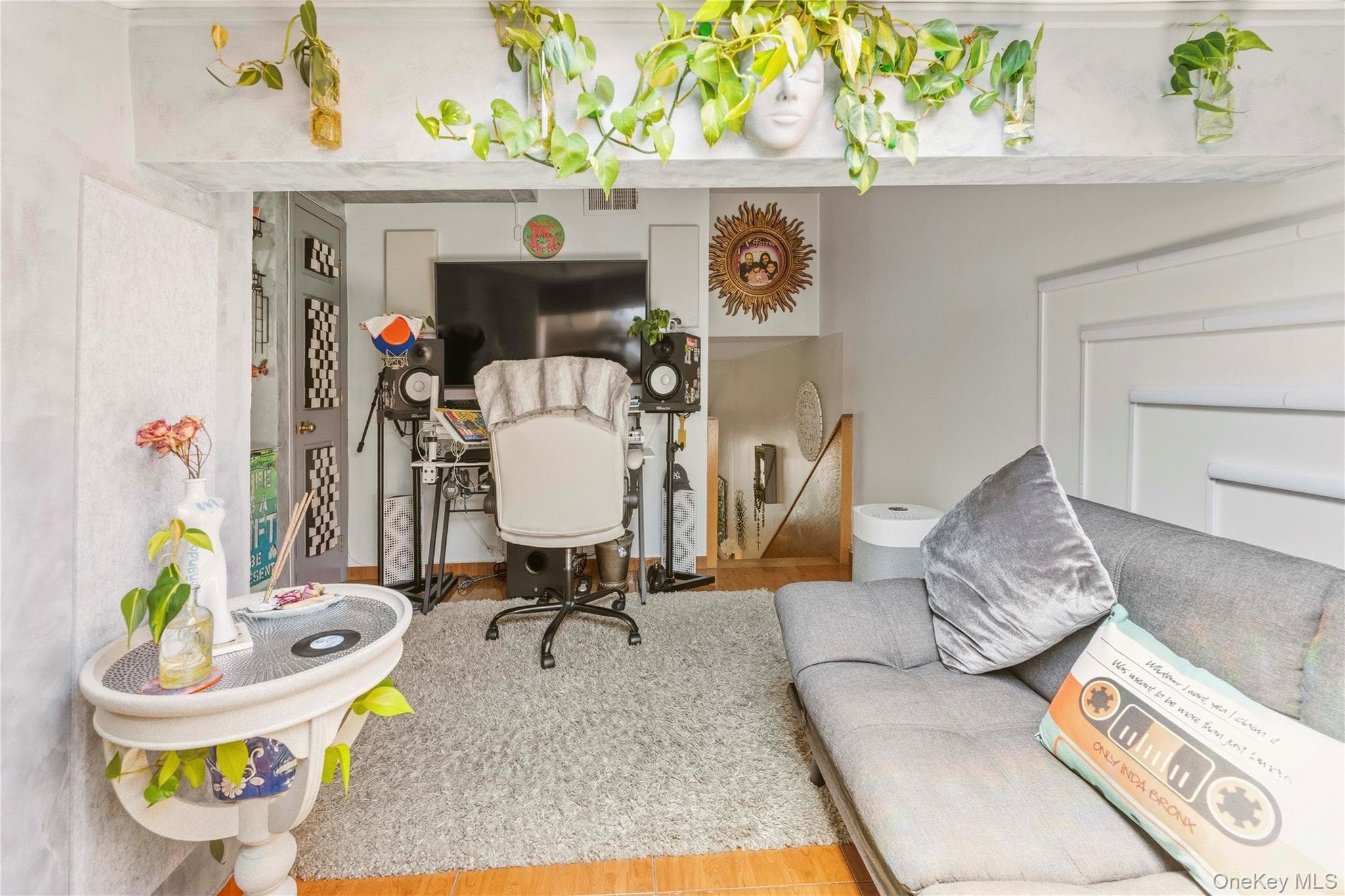 1556 Longfellow Avenue thumbnail 14