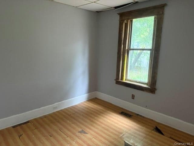 2408 Pine Avenue thumbnail 6