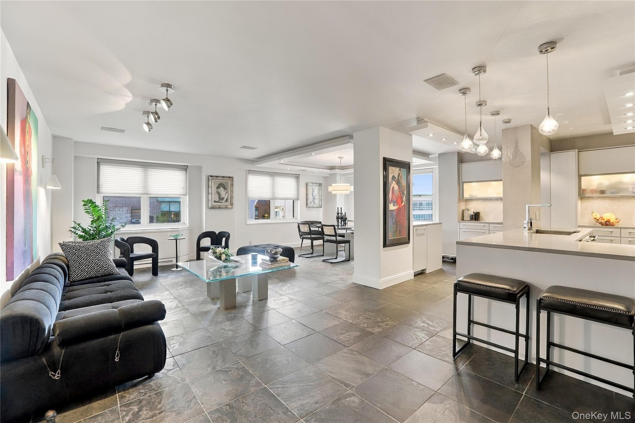 400 E 54th Street Unit: 19EFG, New York (manhattan)