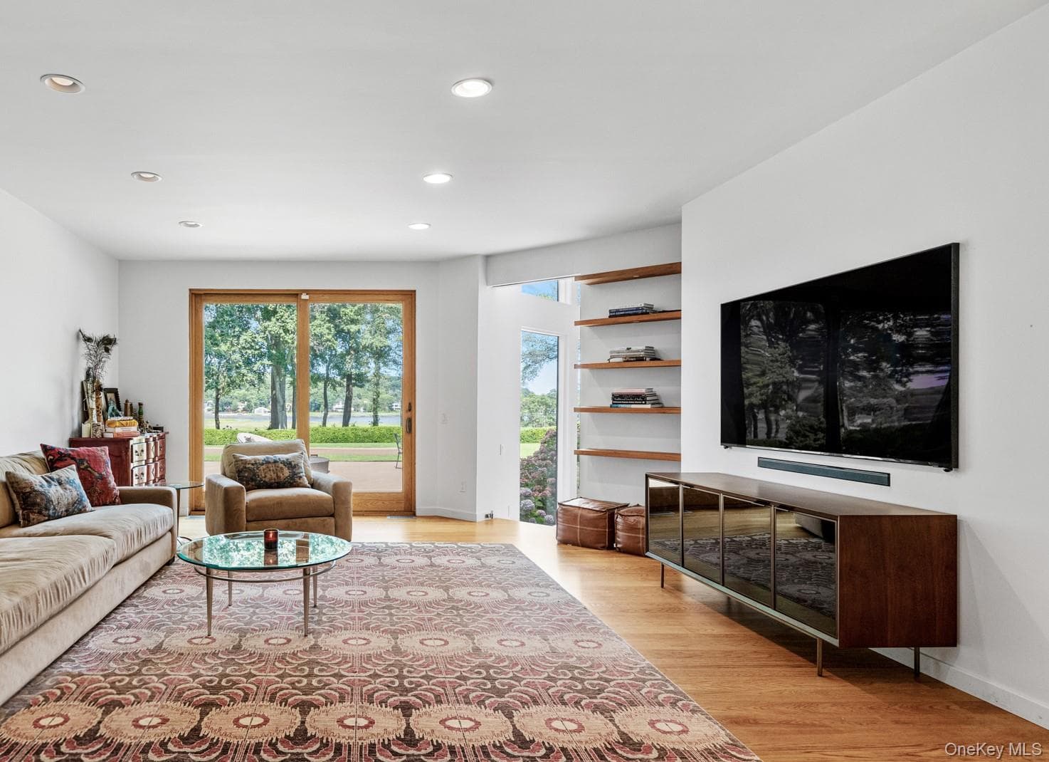 8 Mill Pond Lane thumbnail 12