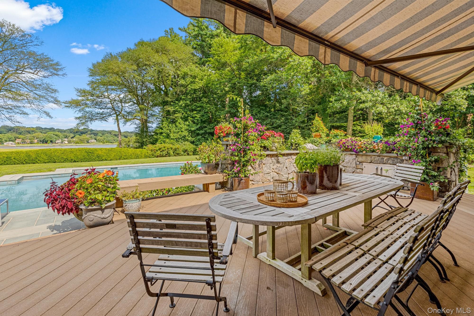 8 Mill Pond Lane thumbnail 10