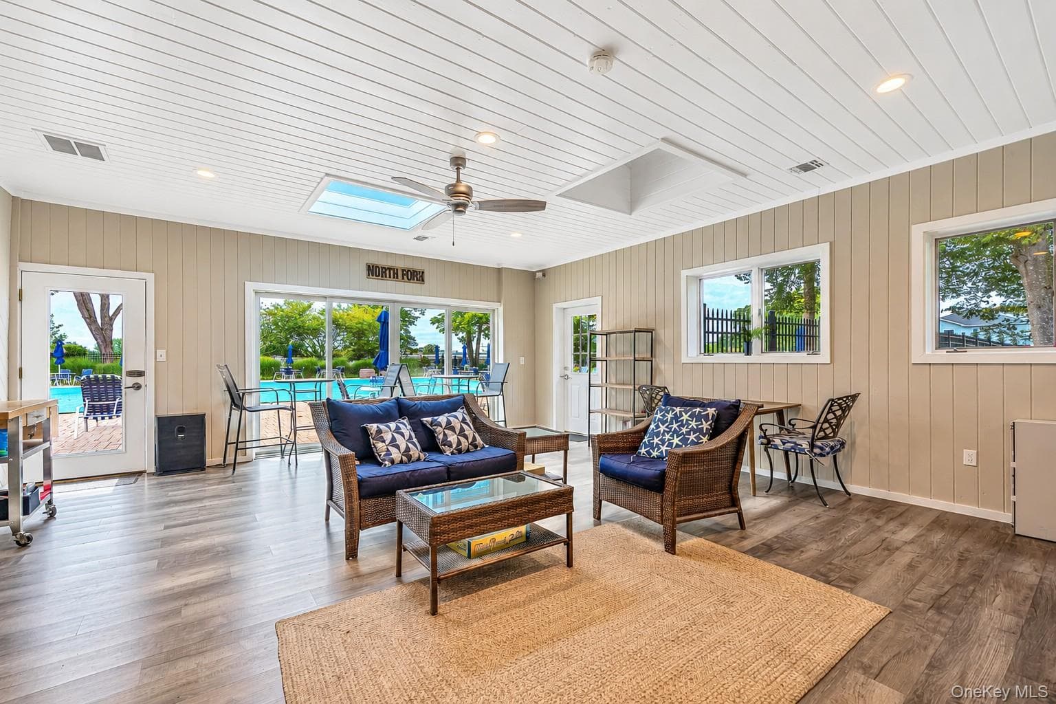 103 Fox Hill Drive thumbnail 32