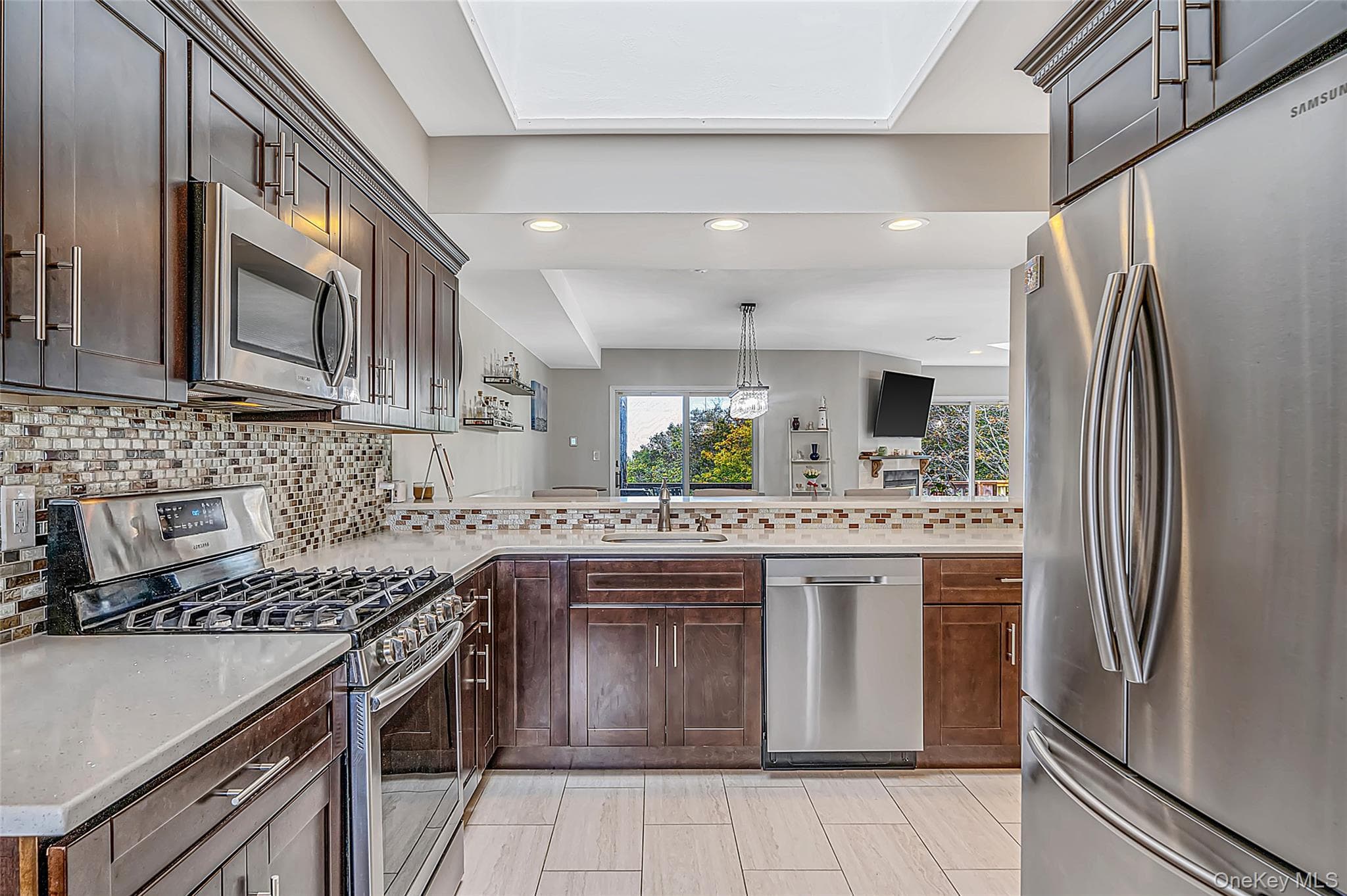 103 Fox Hill Drive thumbnail 10