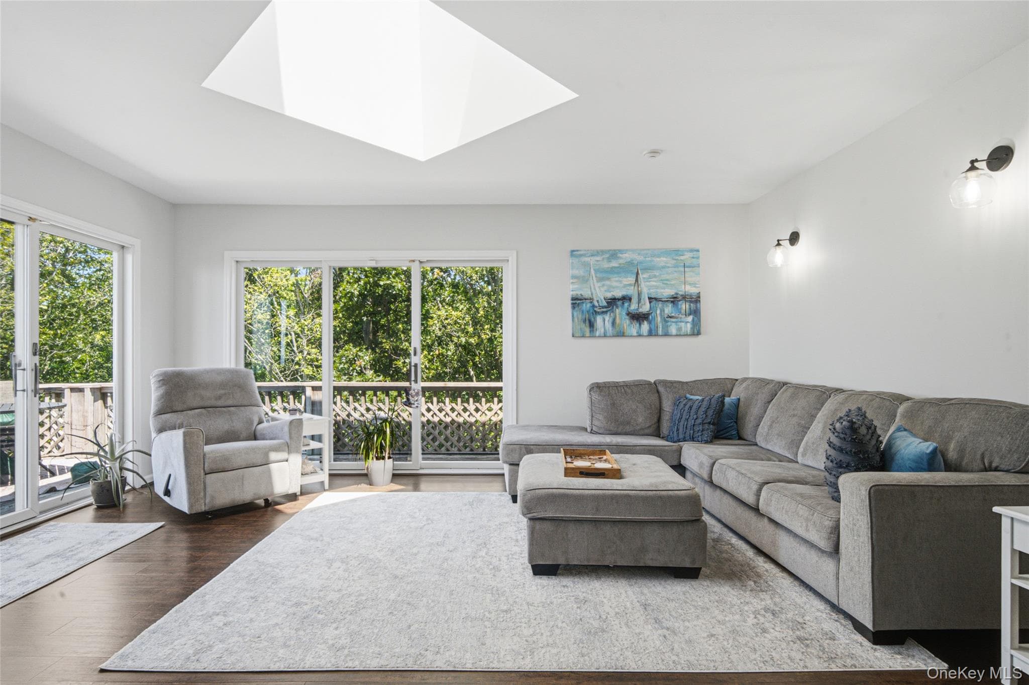 103 Fox Hill Drive thumbnail 4