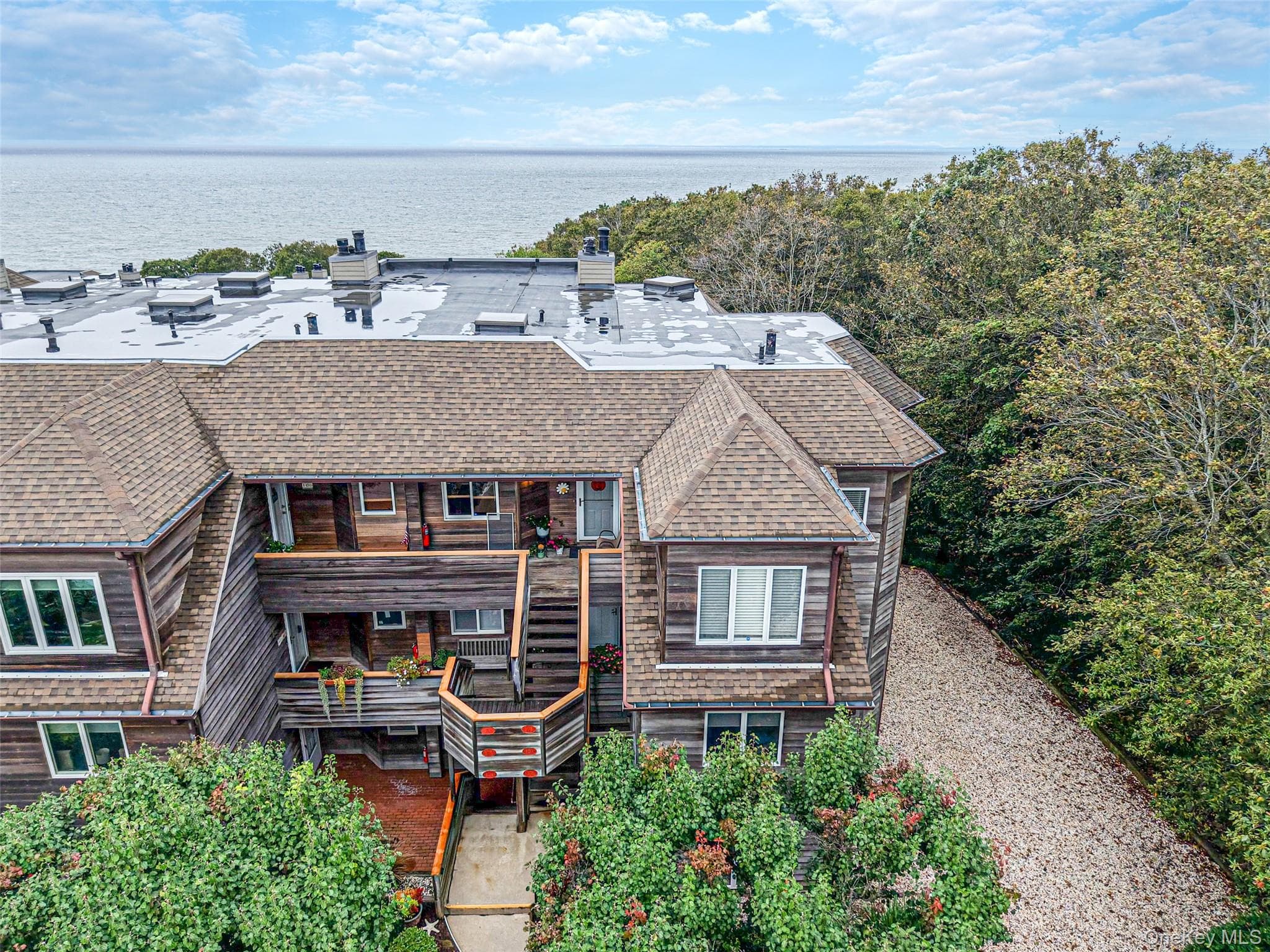 103 Fox Hill Drive thumbnail 21