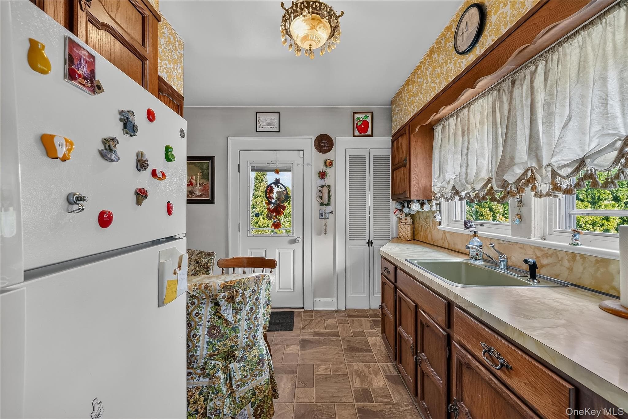 47 Woodland Avenue thumbnail 16