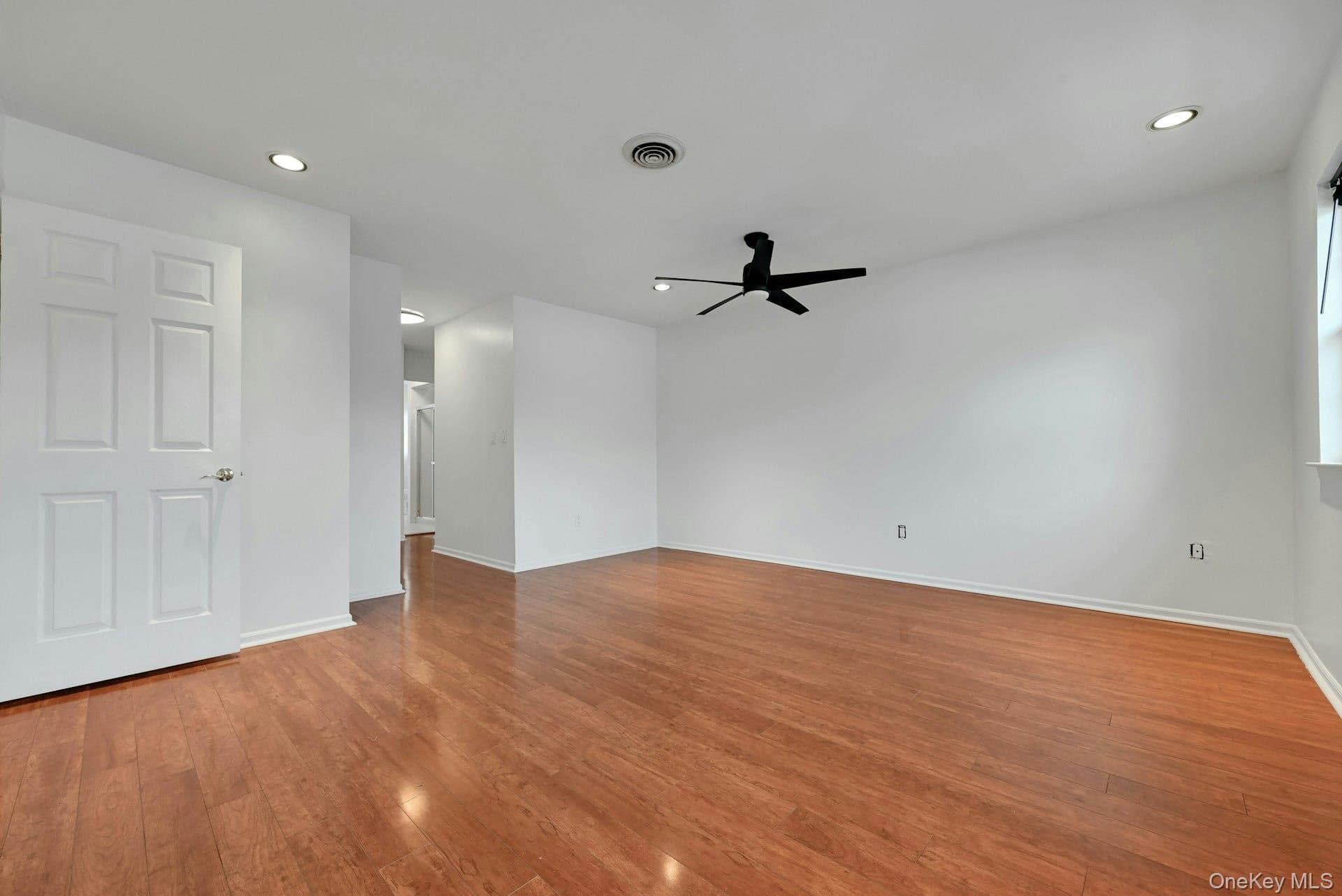 62 Somerset Drive thumbnail 18
