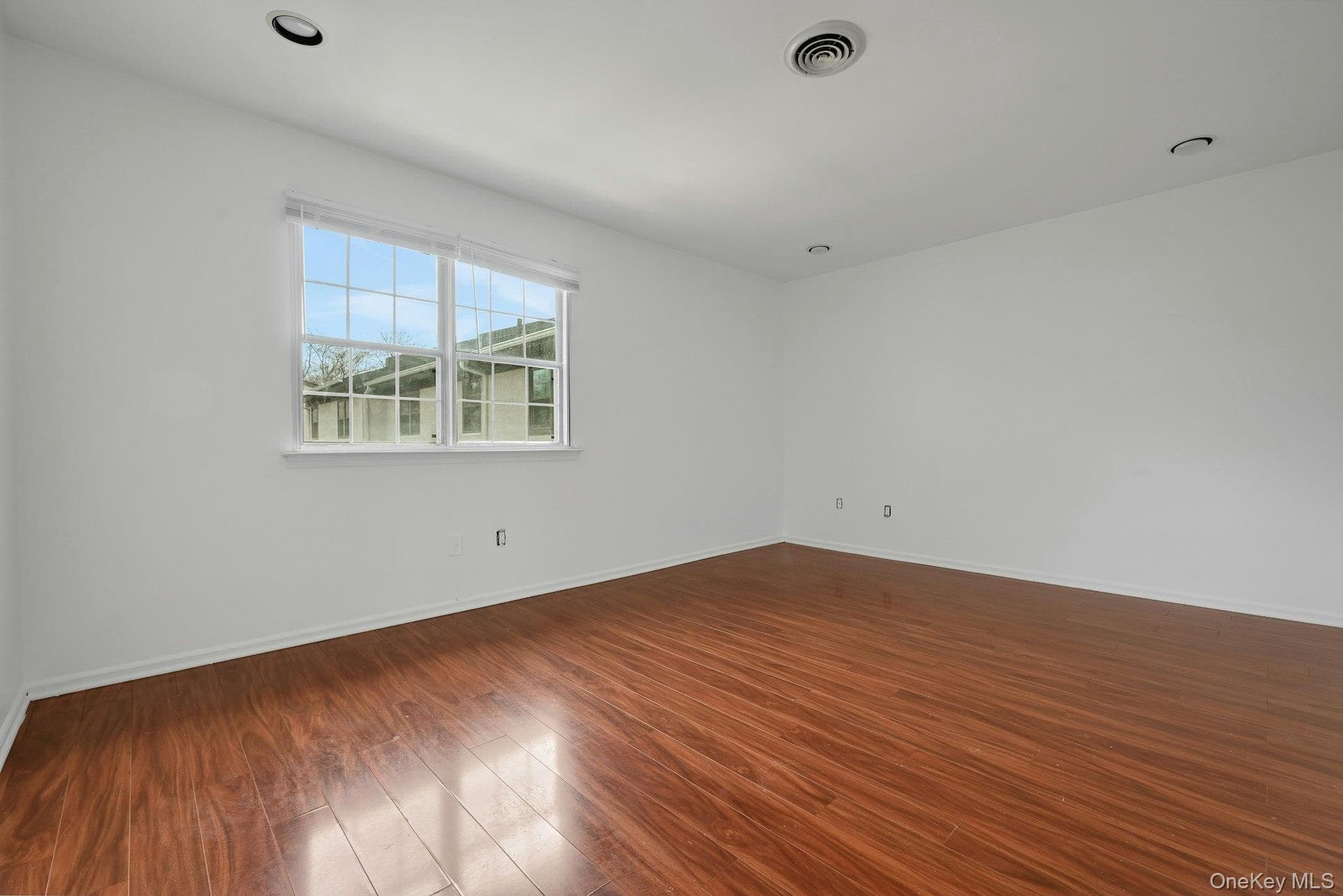 62 Somerset Drive thumbnail 23