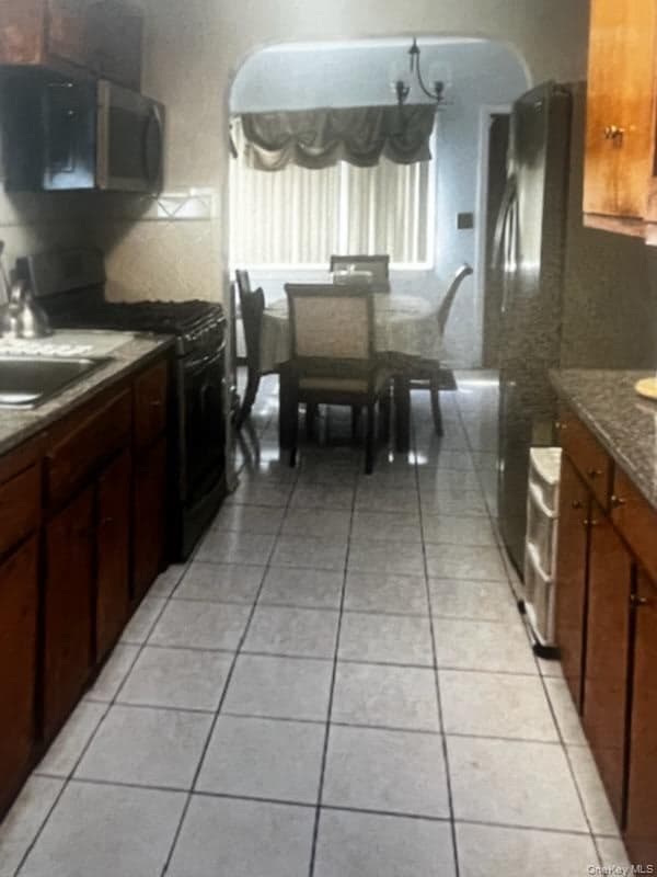 8104 169th Street thumbnail 6