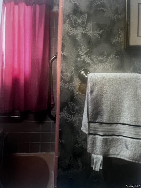 8104 169th Street thumbnail 8