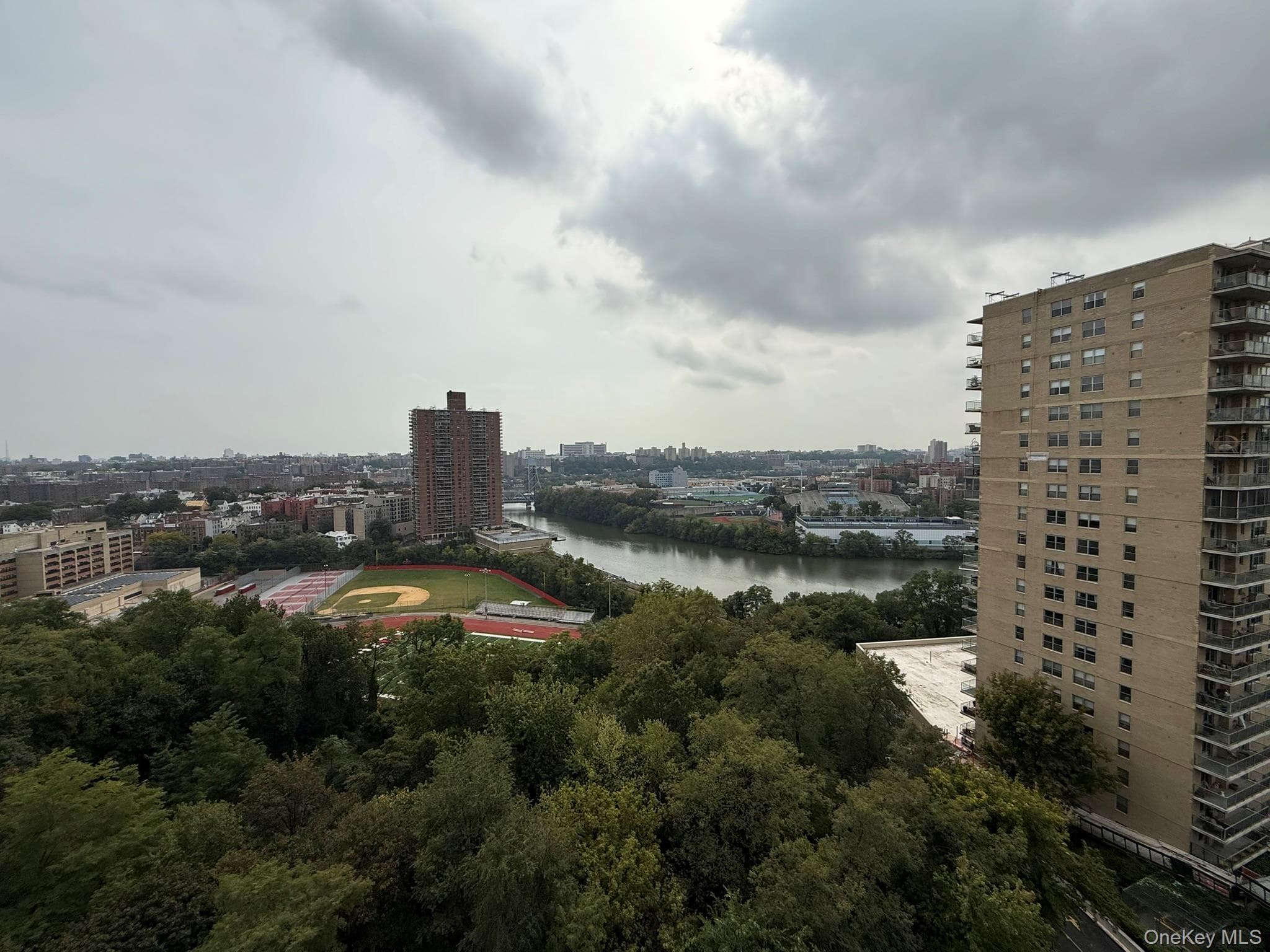 555 Kappock Street Unit: 11P thumbnail 12