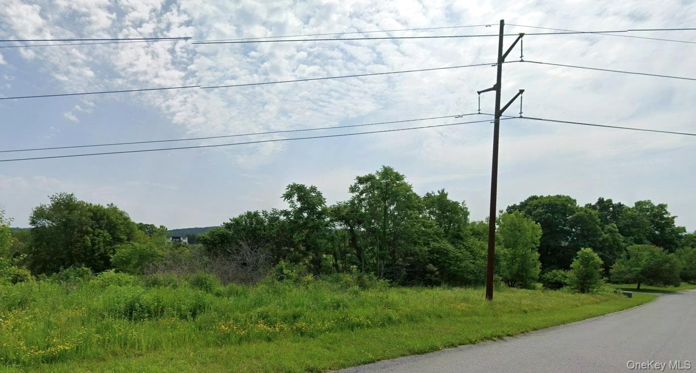 Frost Hill Road thumbnail 3