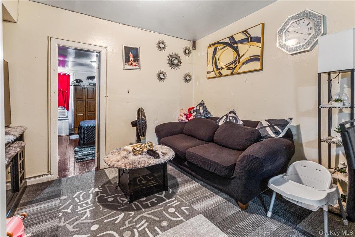 1632 Nostrand Avenue thumbnail 13