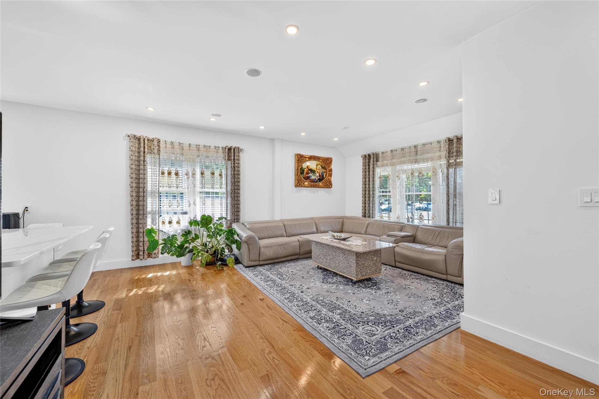 8 Highview Avenue thumbnail 7
