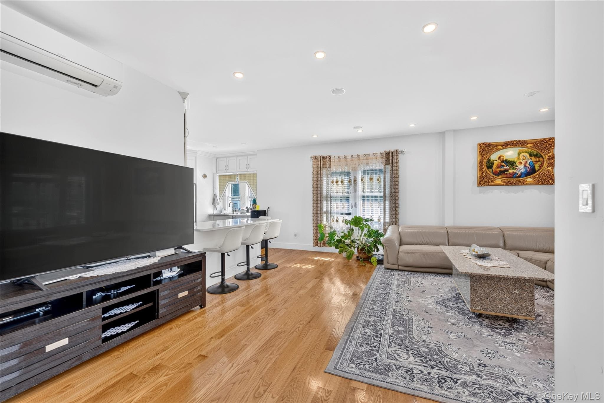 8 Highview Avenue thumbnail 8