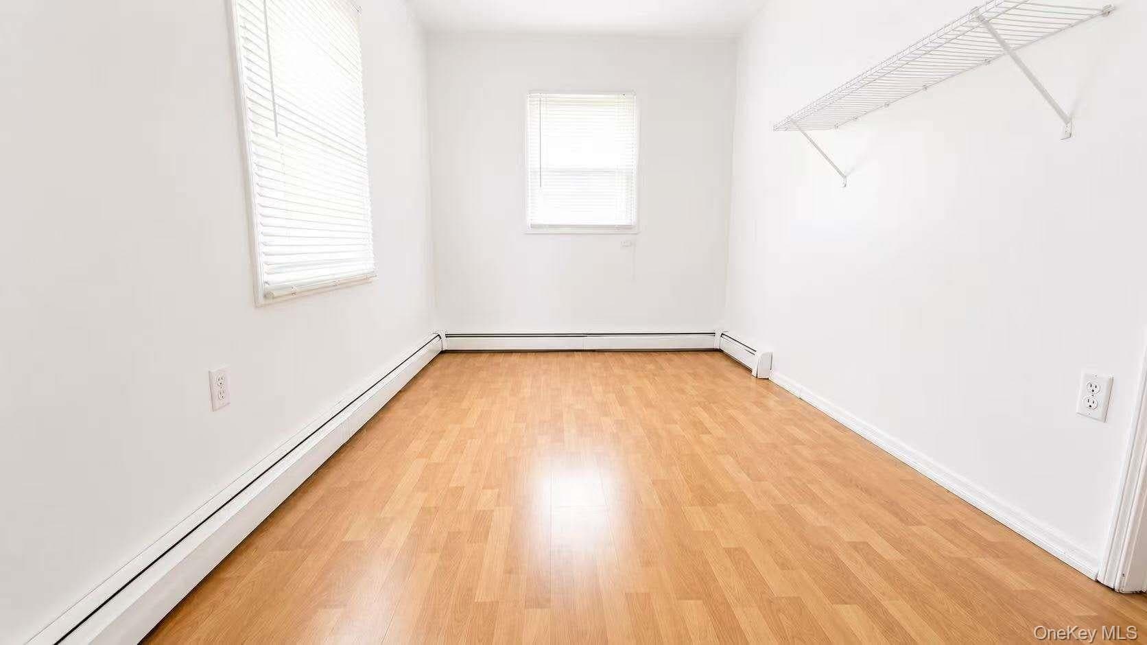 326 Curtis Avenue thumbnail 3