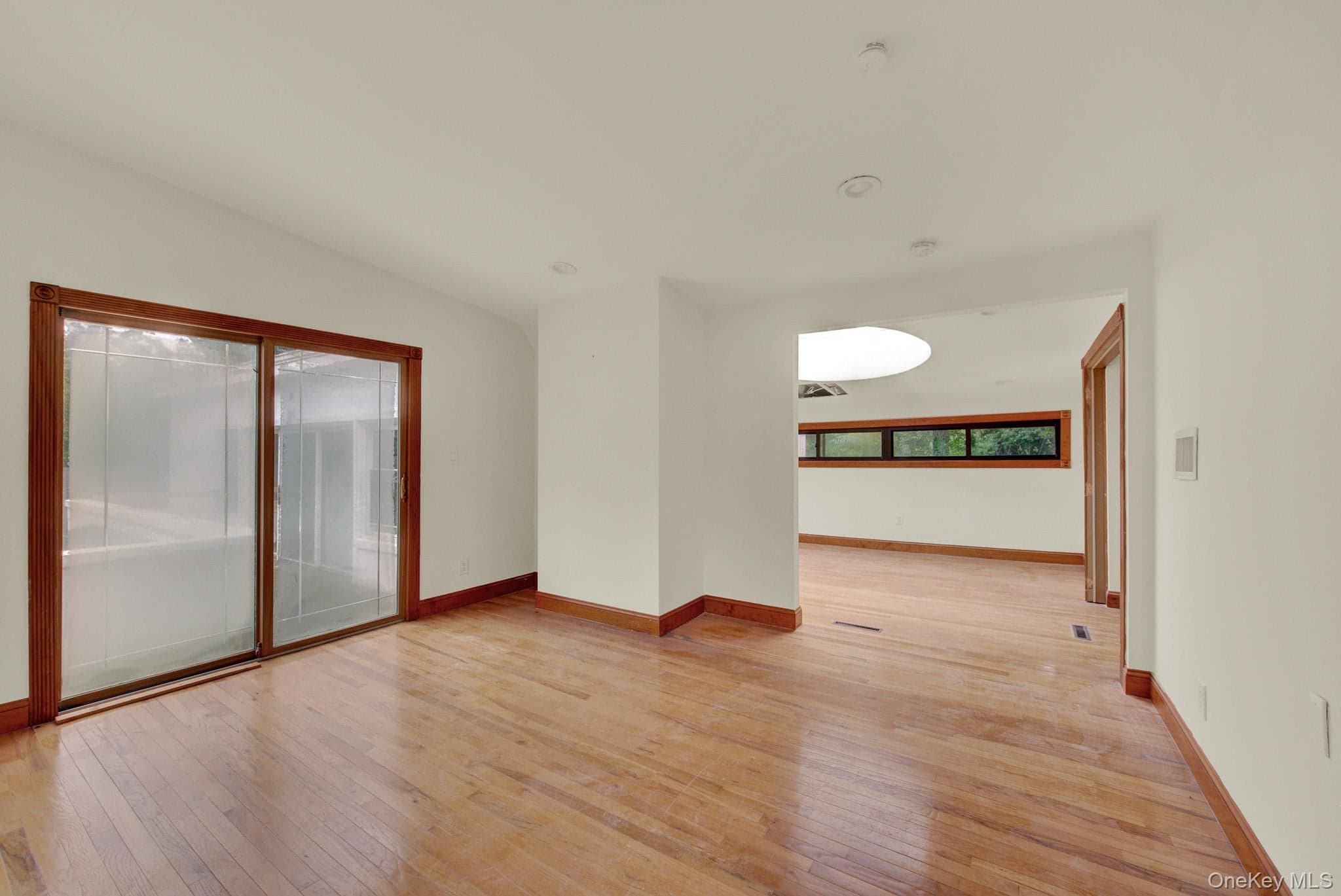 549 Woodbury Road thumbnail 34