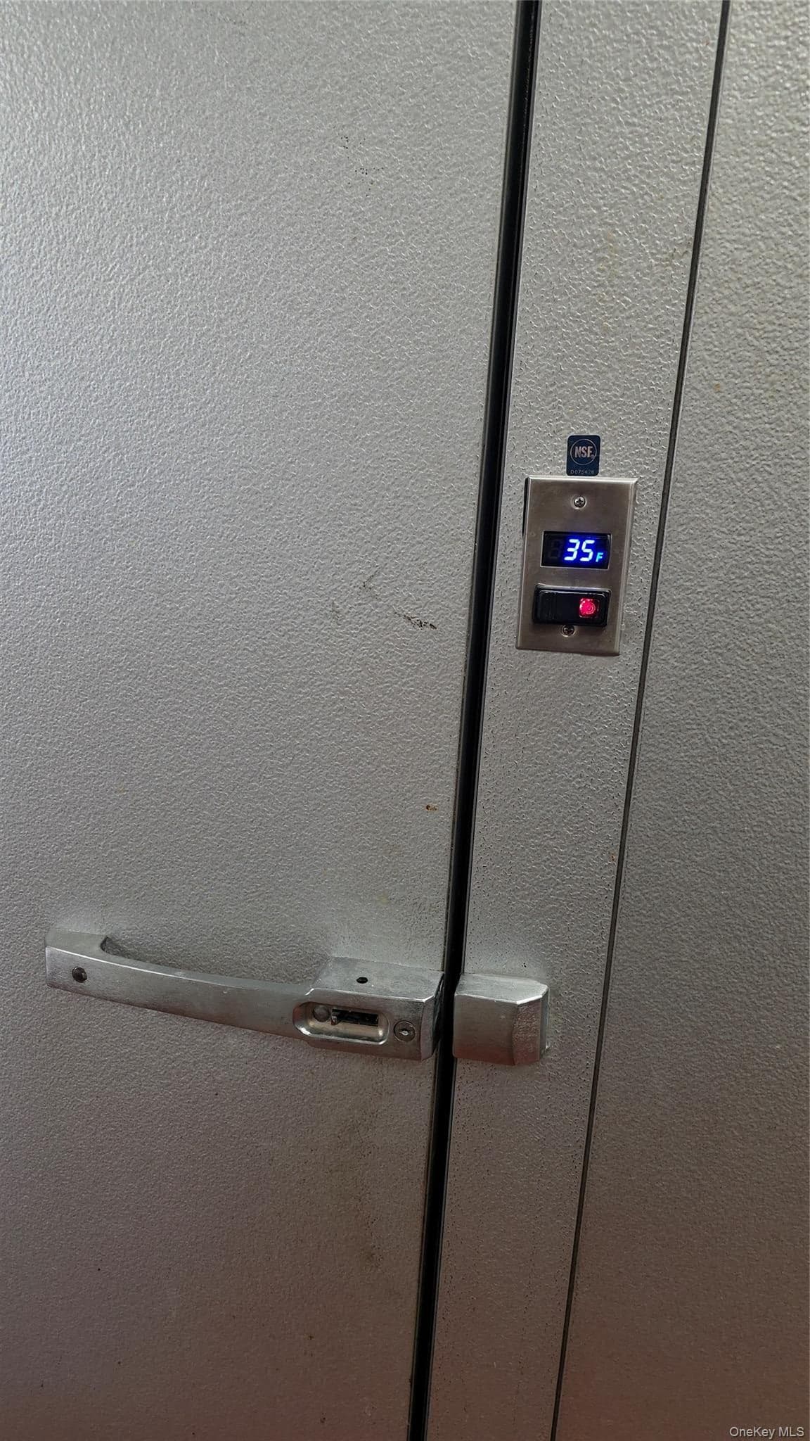 8 Raymond Avenue Unit: Suite A thumbnail 3